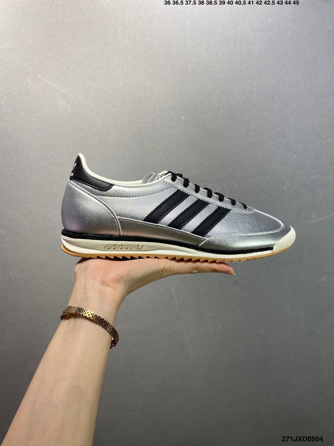 Adidas SL 72 RTN Silver Retro Running Shoes - Comfortable & Stylish 2 i1746289686569 6314 0 0