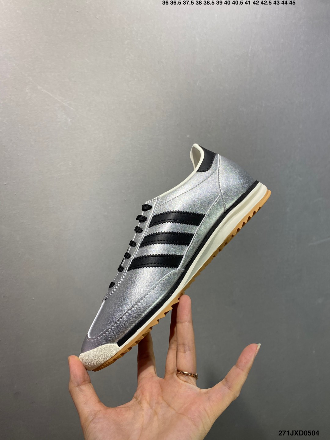 Adidas SL 72 RTN Silver Retro Running Shoes - Comfortable & Stylish 4 i1746289686637 7823 0 2