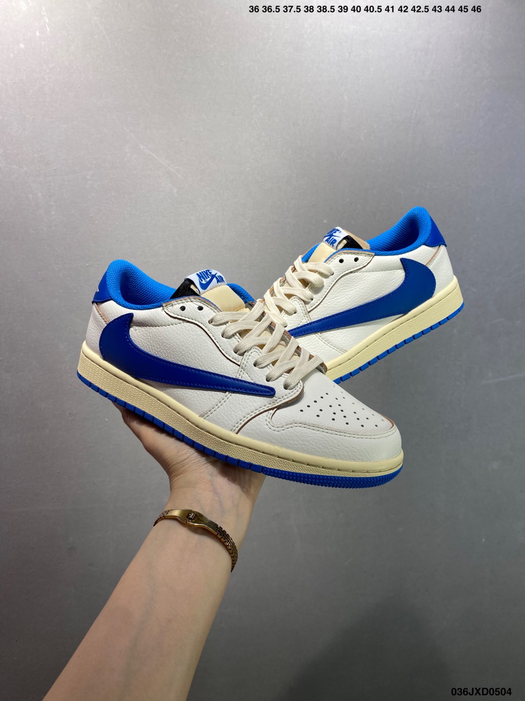 Air Jordan 1 Low Travis Scott Reverse Mocha Blue Sneakers 9 i1746289908876 4631 0 7