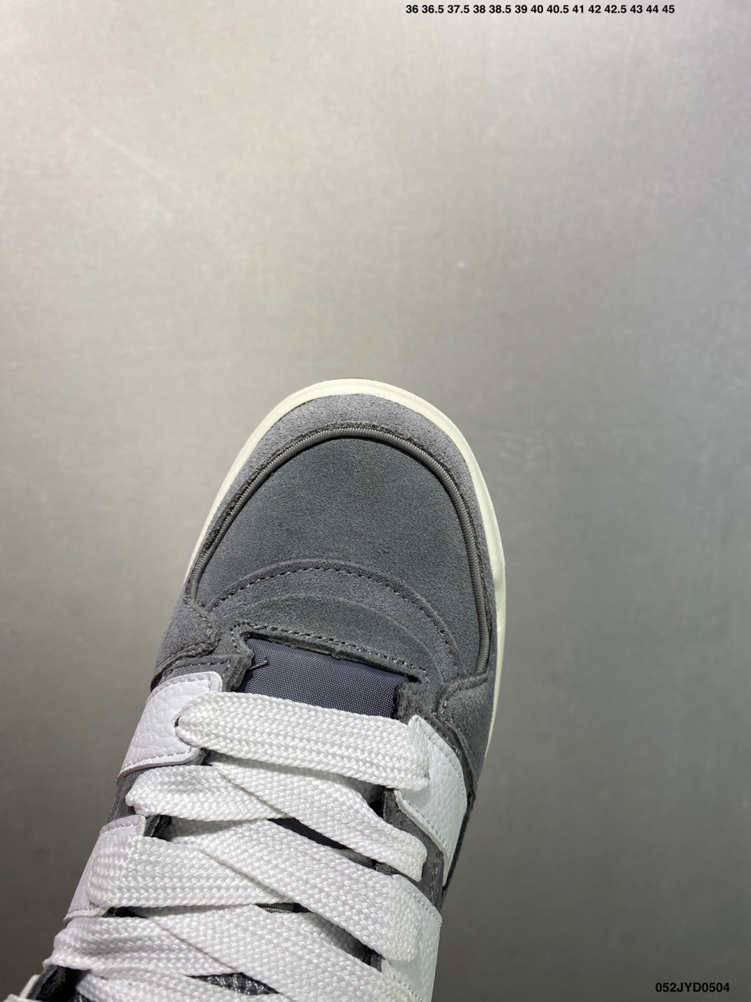 Adidas Originals Forum 2000 Retro Sneakers - Comfortable & Stylish 6 i1746289951747 7582 0 4