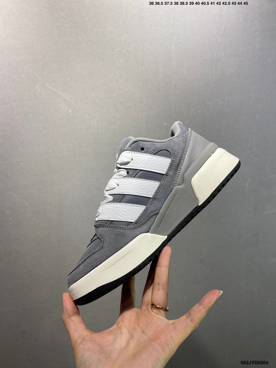 Adidas Originals Forum 2000 Retro Sneakers - Comfortable & Stylish 4 i1746289951872 228 0 2