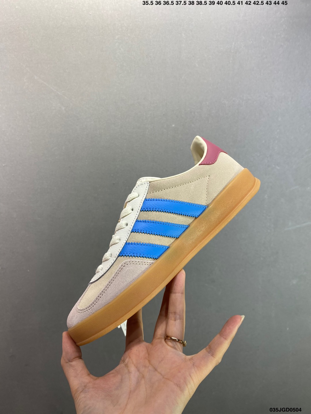Adidas Originals Gazelle Indoor: Retro Style, Modern Comfort 4 i1746290621412 1412 0 2