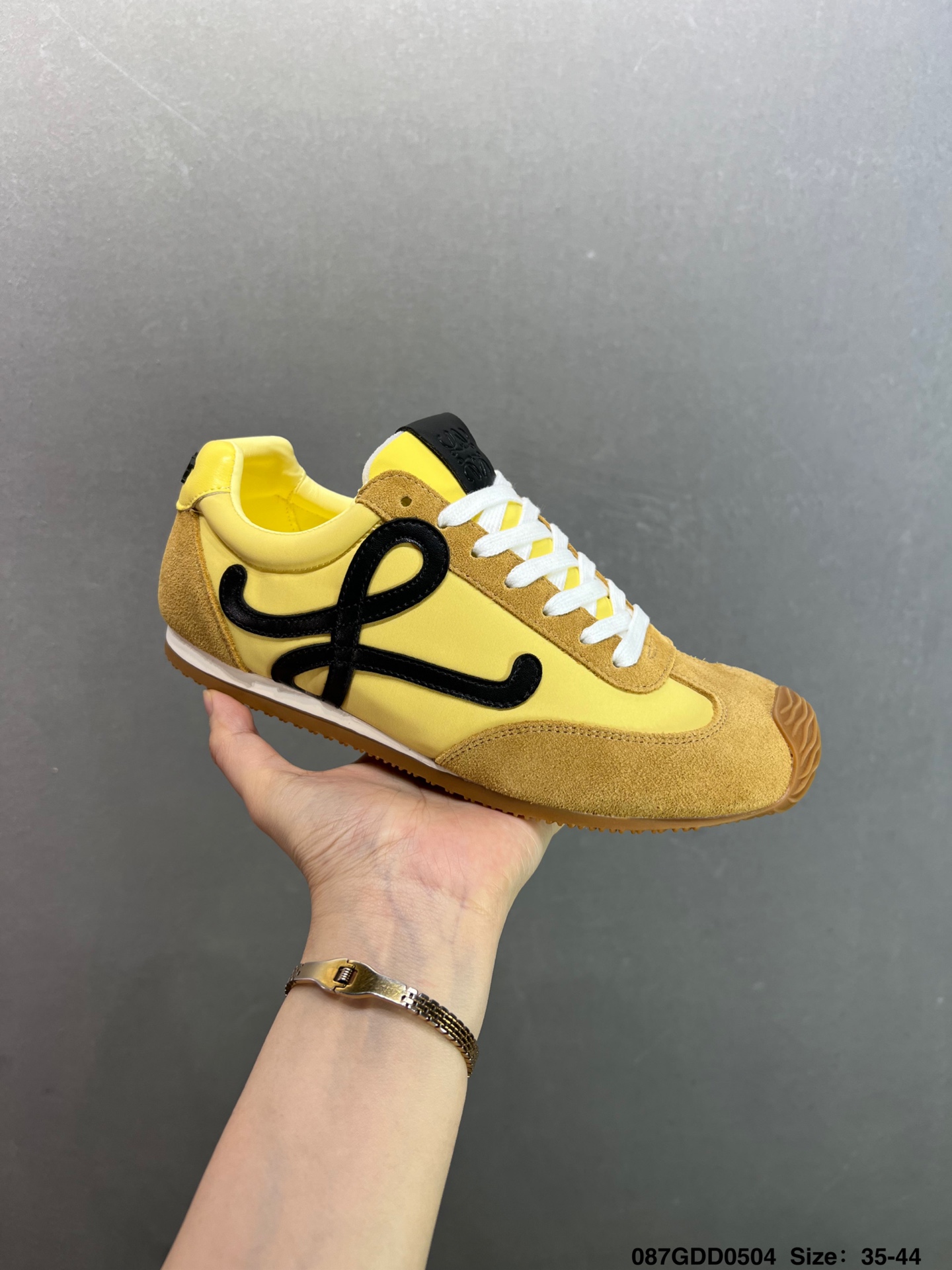 Loewe Ballet Runner 2.0 Sneakers - Comfortable, Flexible, and Stylish Shoes 8 i1746291225167 5462 0 1
