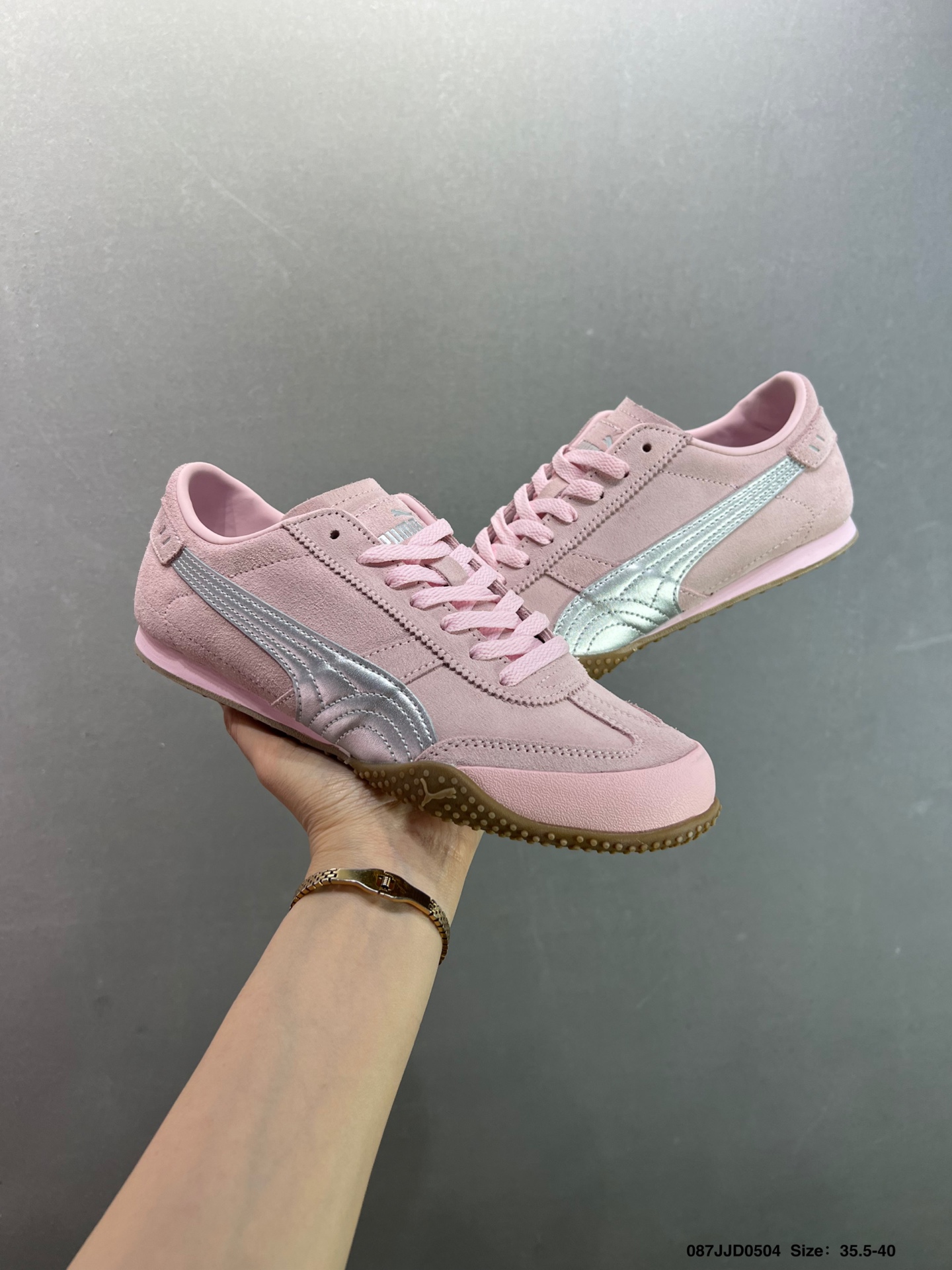 PUMA Bella UT: Low-Top Lifestyle Sneakers - Comfort and Style for Everyday Wear 9 i1746291368789 91 0 7