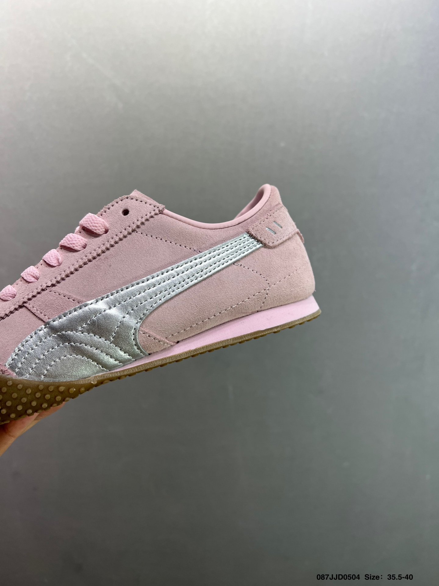 PUMA Bella UT: Low-Top Lifestyle Sneakers - Comfort and Style for Everyday Wear 7 i1746291368798 301 0 5
