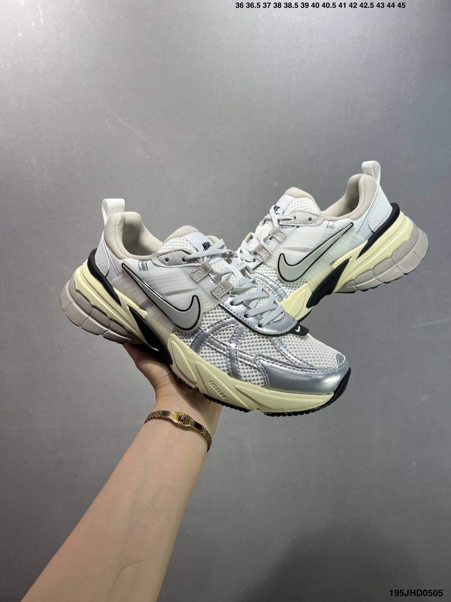 Nike V2K RUN Women's Running Shoes - Retro Style, Breathable Mesh 10 i1746371655718 5616 0 7