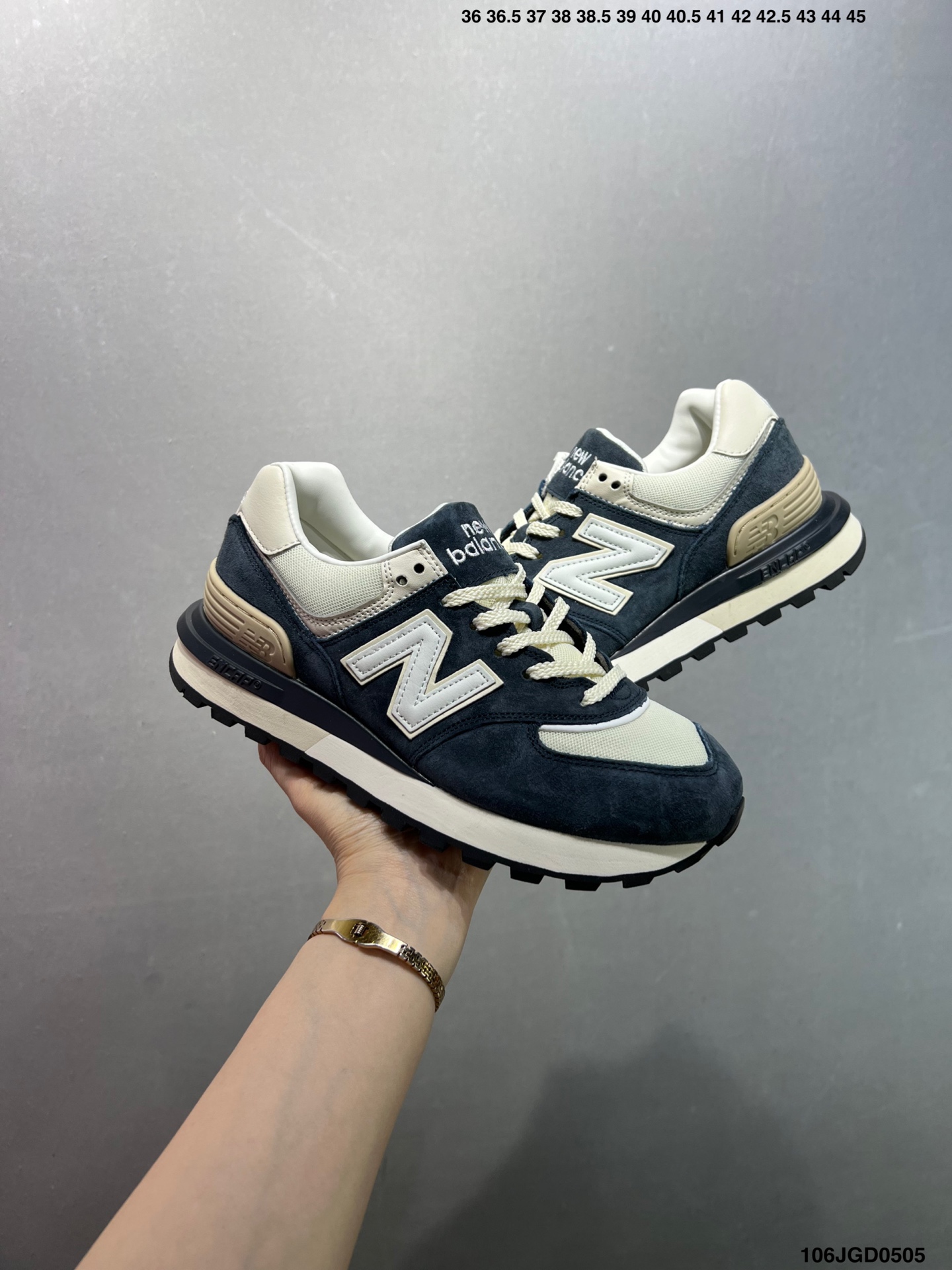 New Balance 5740 Series Blue Suede and Mesh Sneakers 3 i1746373122446 3060 0 7