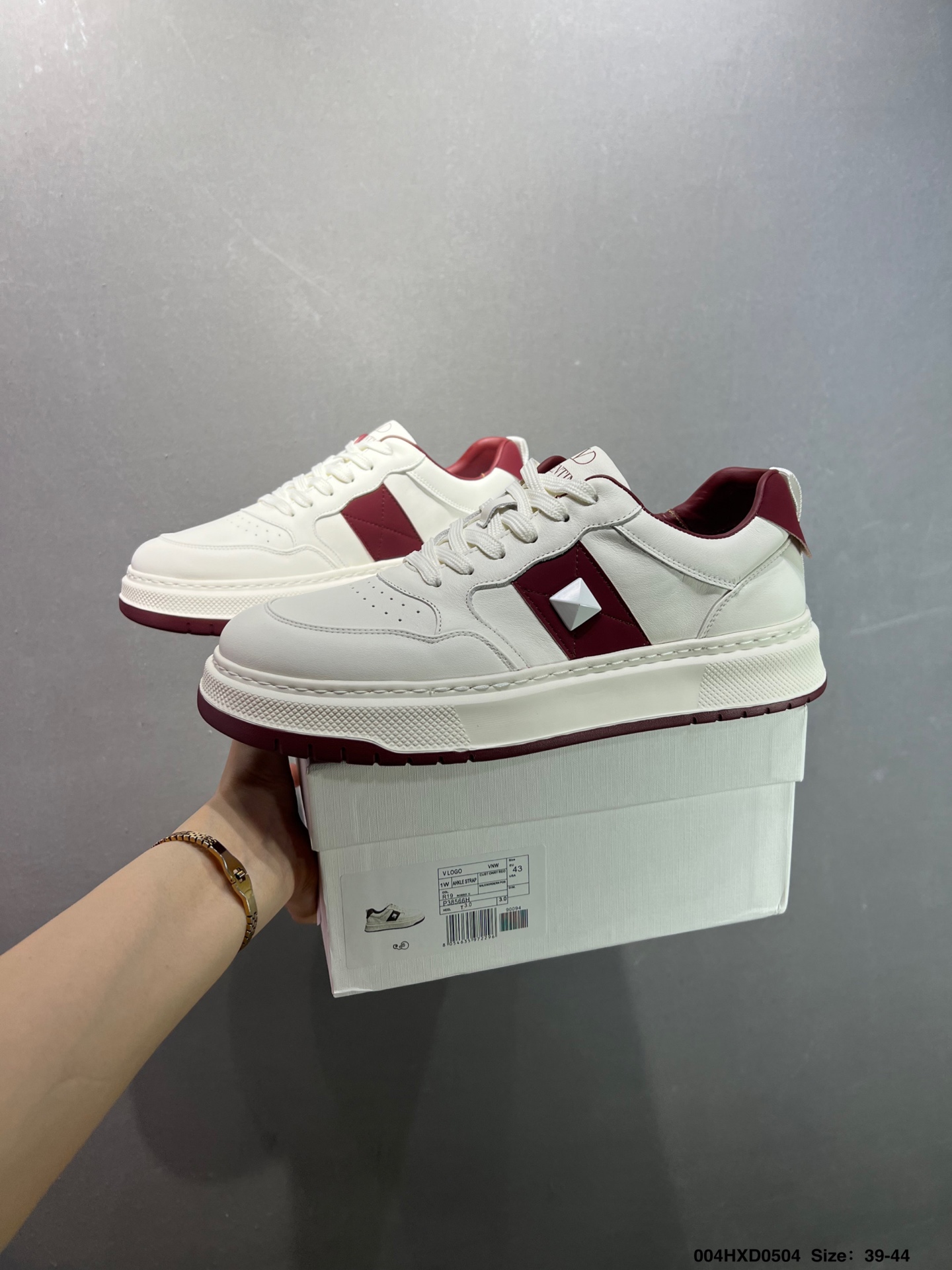 Valentino Rockstud Untitled White Leather Sneakers,Low-Top Casual Shoes 9 i1746375925585 5947 0 8