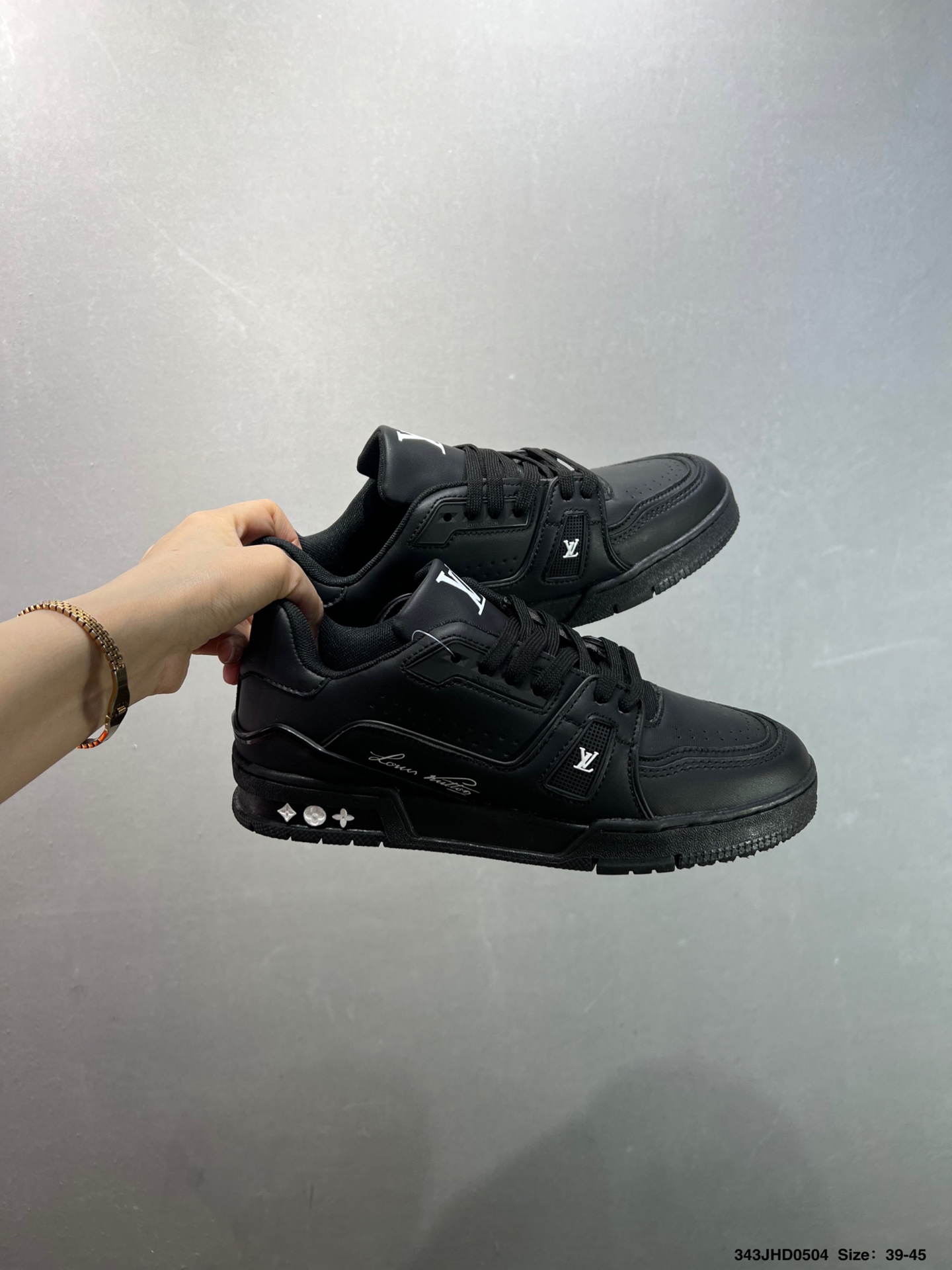 Louis Vuitton Trainer Sneakers: Latest Design, Premium Comfort, Various Sizes 10 i1746376845292 5461 0 8