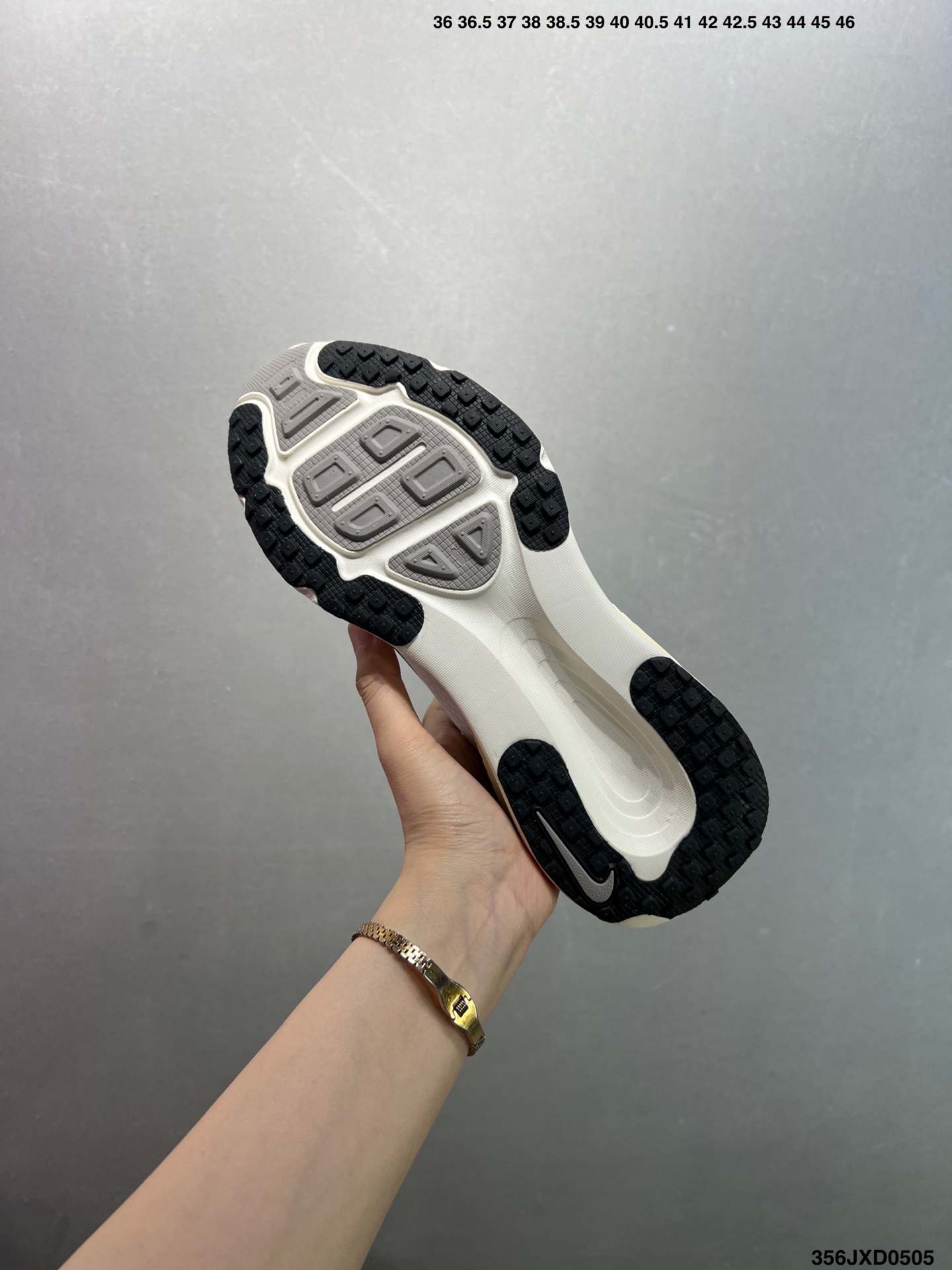 Nike Vomero 18 Running Shoes - ReactX Foam, Air Zoom Cushioning, Comfort 8 i1746376880232 4101 0 6