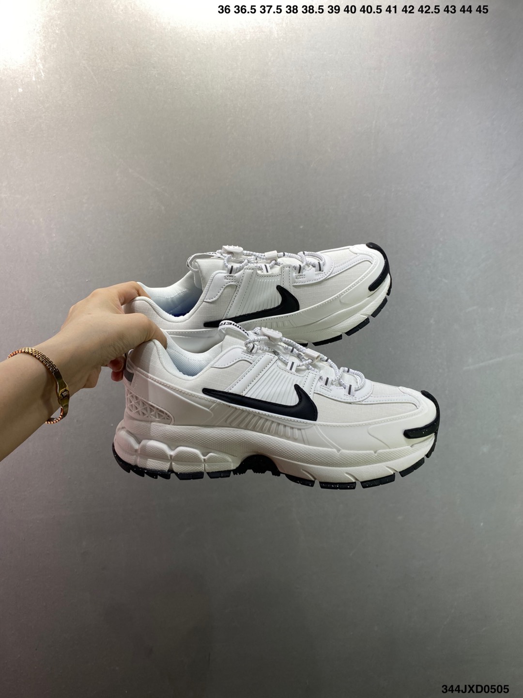 Nike Zoom Vomero 5 Roam Marathon Retro Running Shoes - FV2295-400 10 i1746378731840 3538 0 8