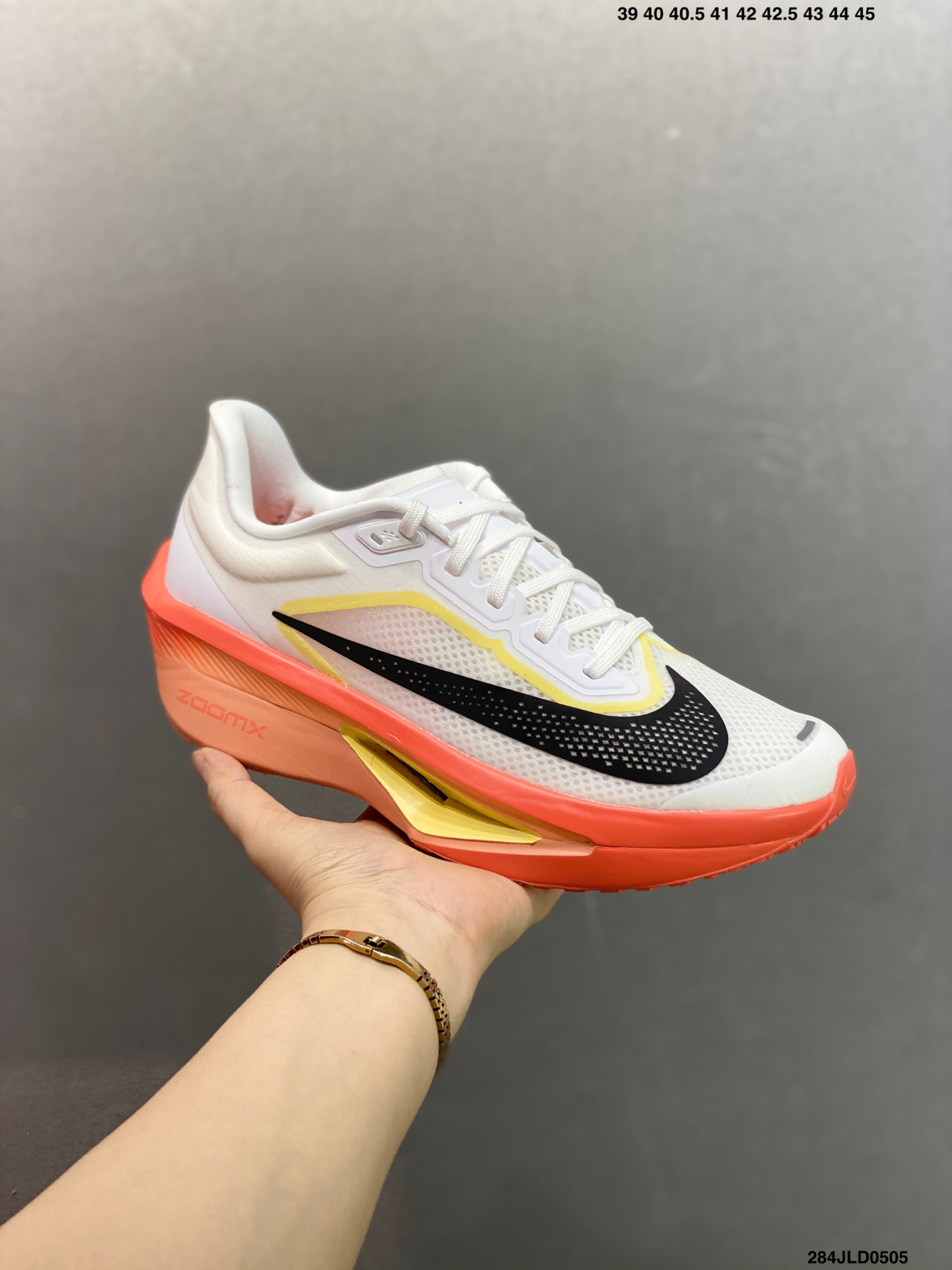 Nike Zoom Fly 6: React Foam Lightweight Running Shoes - Enhanced Comfort 3 i1746379721160 1917 0 1
