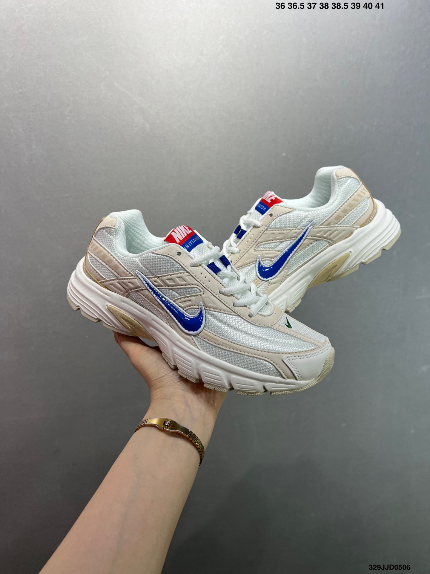 Nike Initiator Women's Running Shoes - Silver/Red - HQ1179-001 4 i1746459306776 9790 0 7