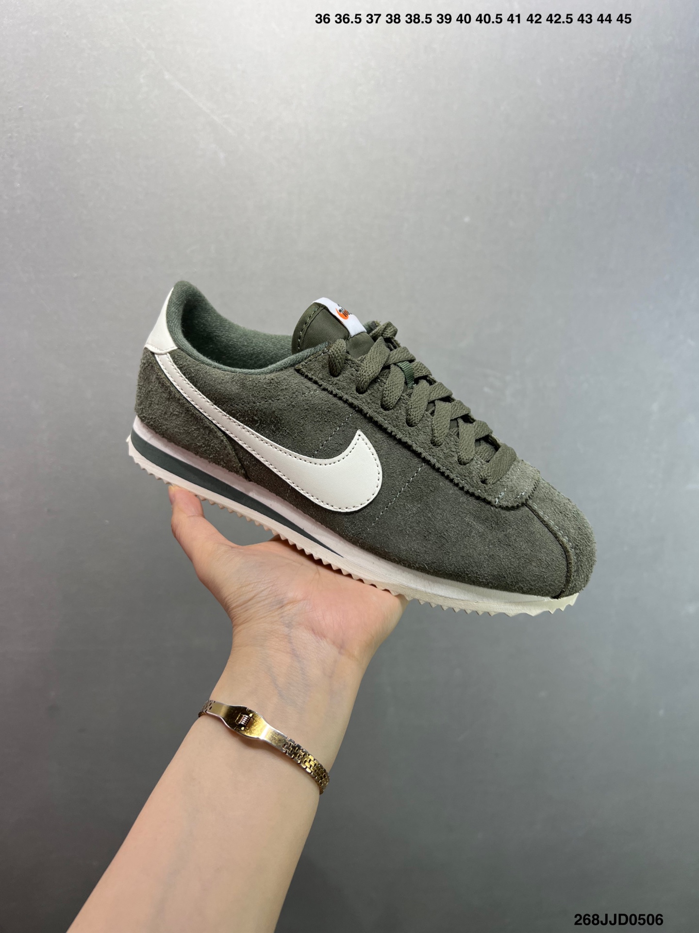 Nike Classic Cortez: Lightweight Comfort, Retro Style Running Shoes - DM4044-105 6 i1746464481436 3950 0 1