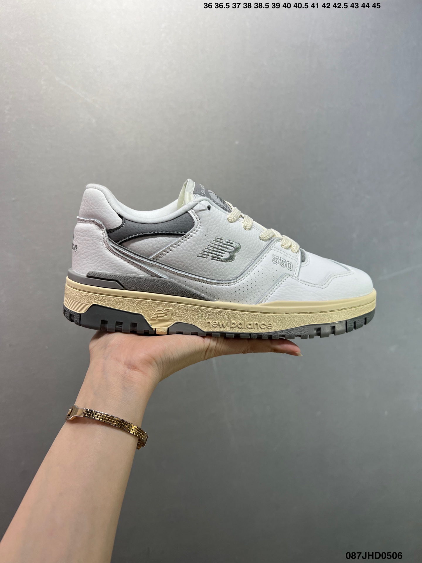 New Balance BB550 Retro Low-top Sneakers, Breathable Mesh Upper, Durable Rubber Sole 2 i1746465787183 7201 0 0