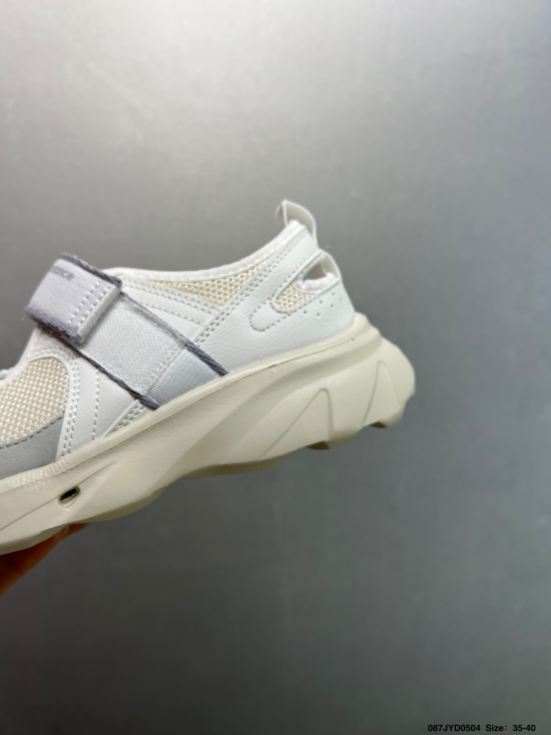 New Balance Breeze SD2202 Mary Jane Sneakers - Comfortable & Stylish 7 i1746465839220 947 0 5