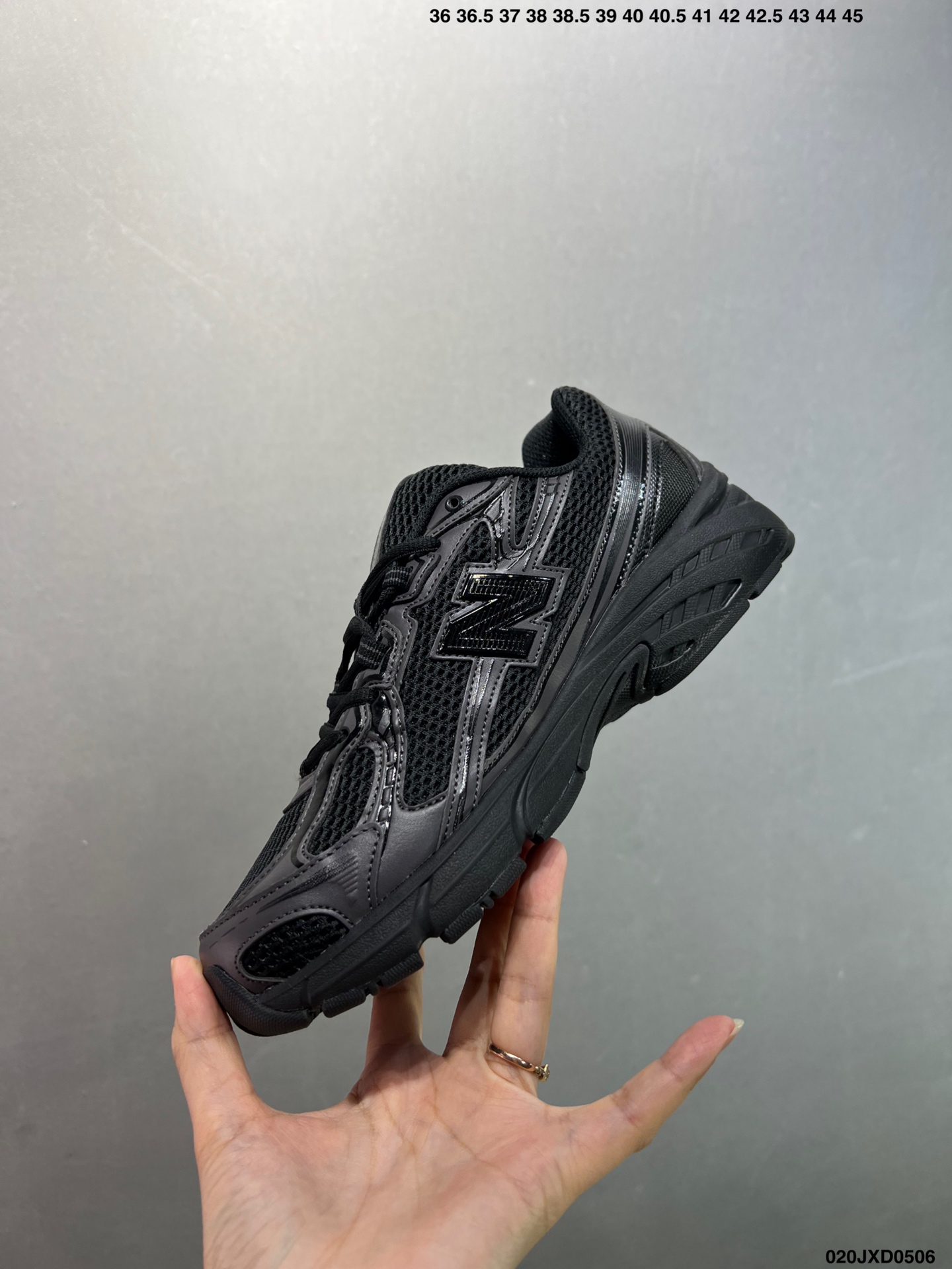 New Balance 740 Series Retro Sneakers - Unisex U740GR2 4 i1746465981717 7224 0 2