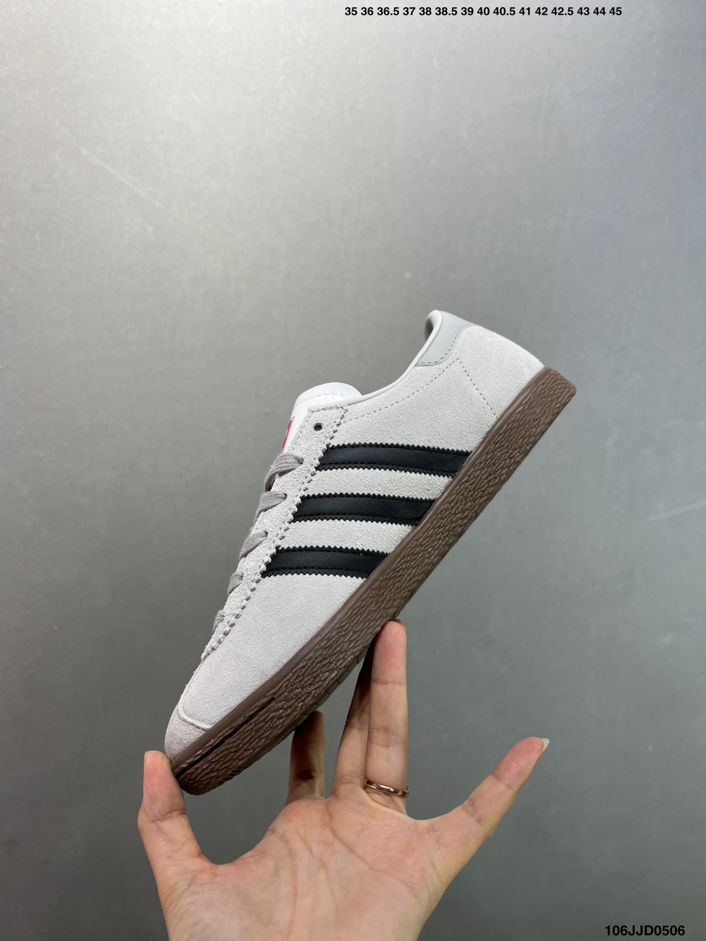 Adidas Stadt Men's Suede Low-Top Sneakers with Signature 3-Stripes Design 4 i1746466301689 4301 0 2