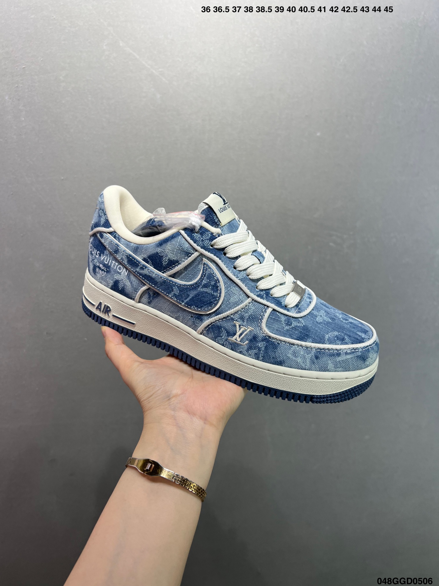 Nike Air Force 1 Low '07 Louis Vuitton Denim Custom Sneakers 3 i1746466674708 9051 0 1