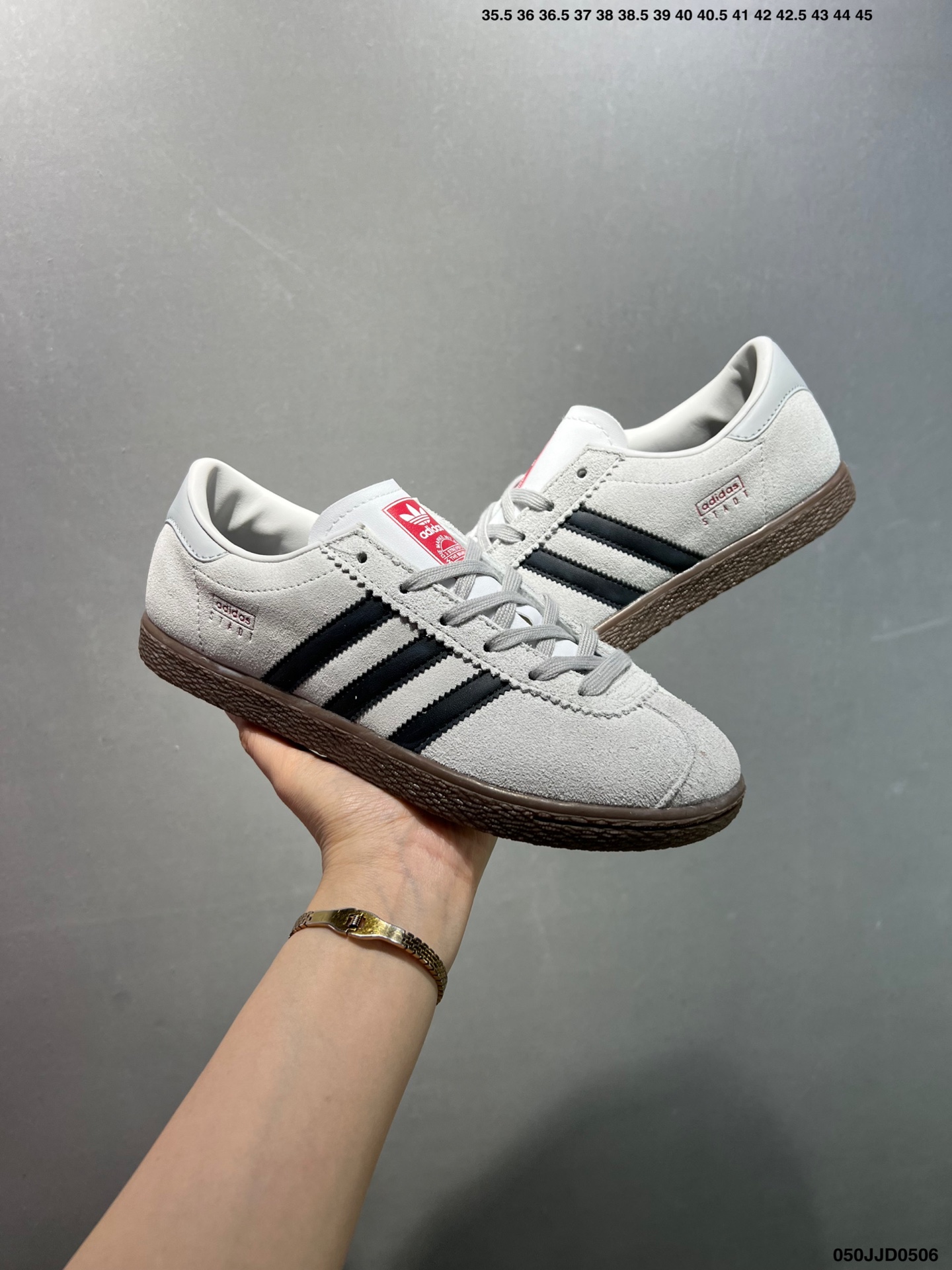Adidas Originals Stadt Low-Top Sneakers: Comfortable, Versatile, and Durable 9 i1746467001027 3104 0 7