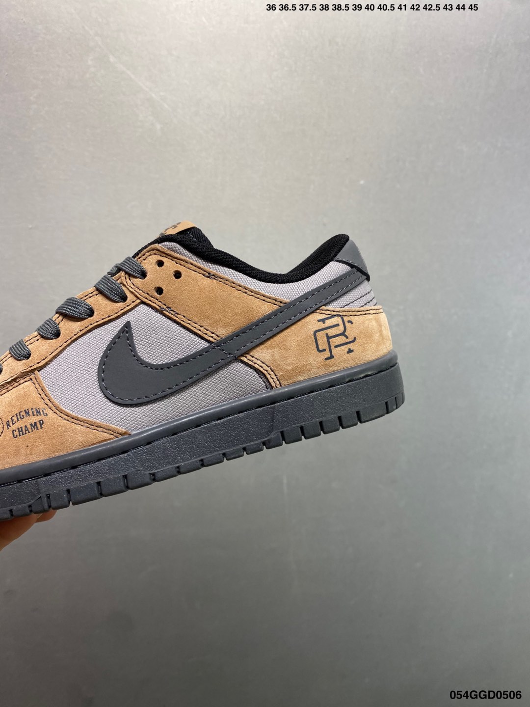 Nike Dunk SB Low Reigning Champ Sneakers XY2026 Skateboarding Shoes 7 i1746468228126 5262 0 5