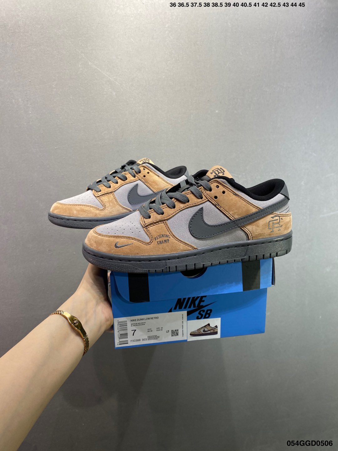 Nike Dunk SB Low Reigning Champ Sneakers XY2026 Skateboarding Shoes 10 i1746468228255 9646 0 8