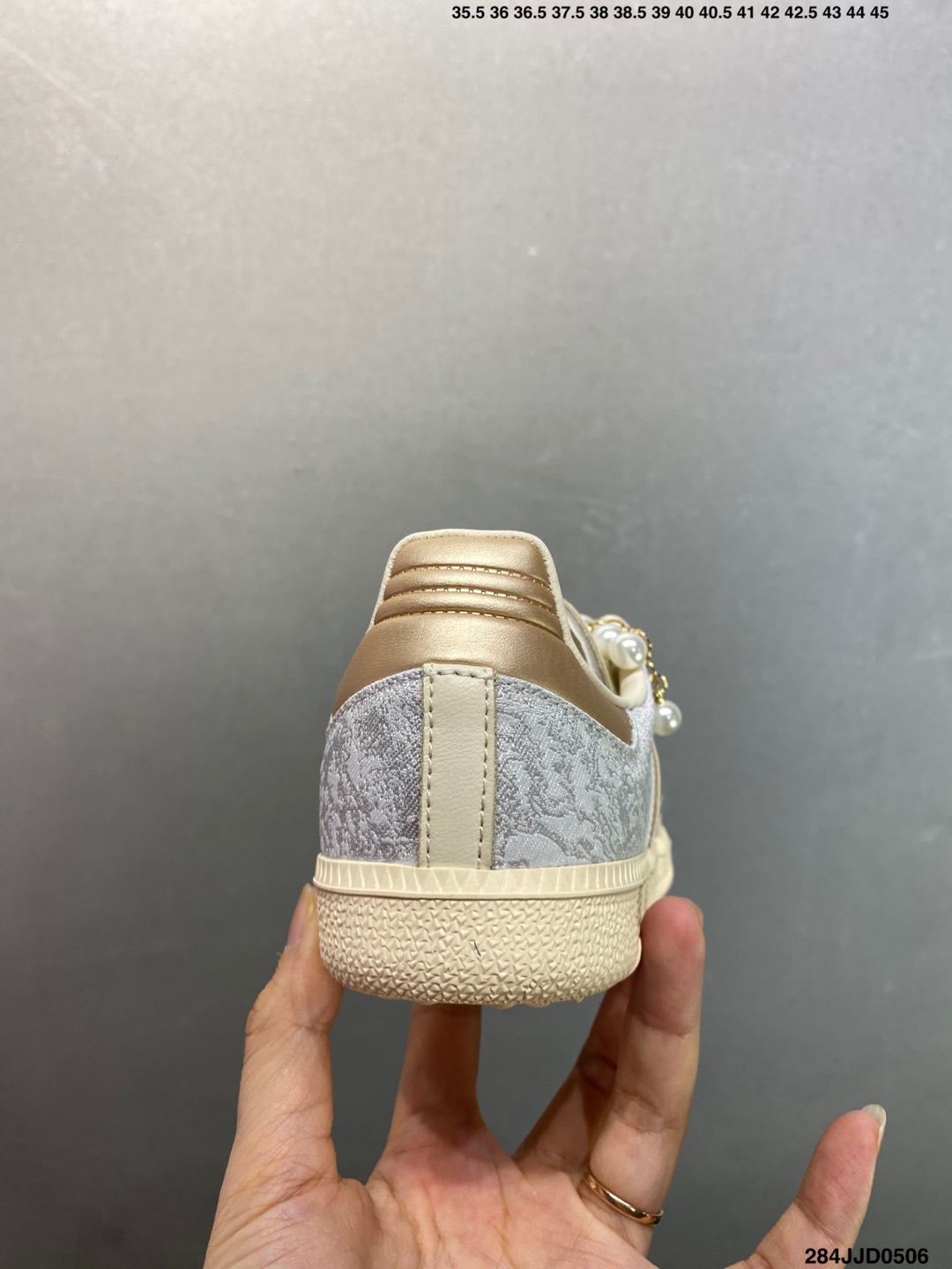 Adidas Samba Valentine , Classic Style, Comfort Fit 5 i1746468438021 8163 0 3
