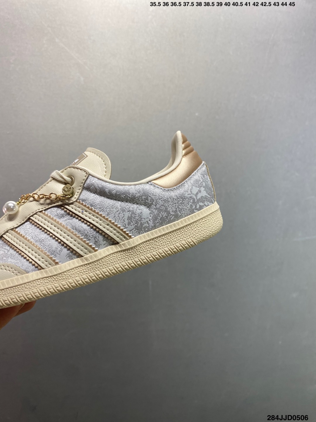 Adidas Samba Valentine , Classic Style, Comfort Fit 7 i1746468438437 2892 0 5