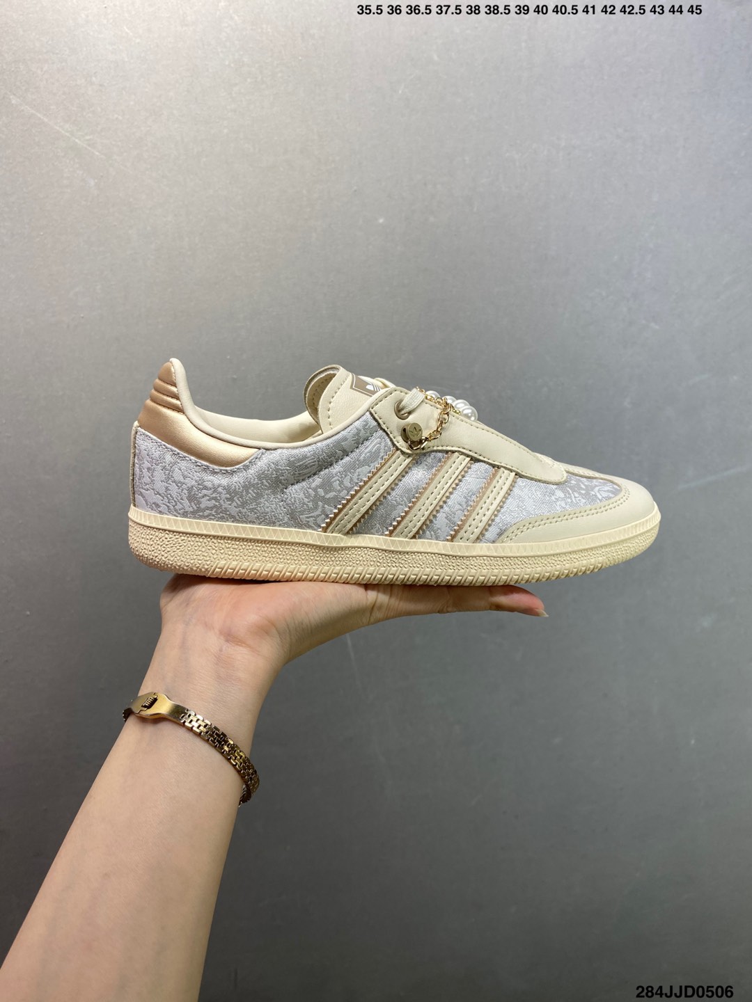 Adidas Samba Valentine , Classic Style, Comfort Fit 2 i1746468438573 2259 0 0