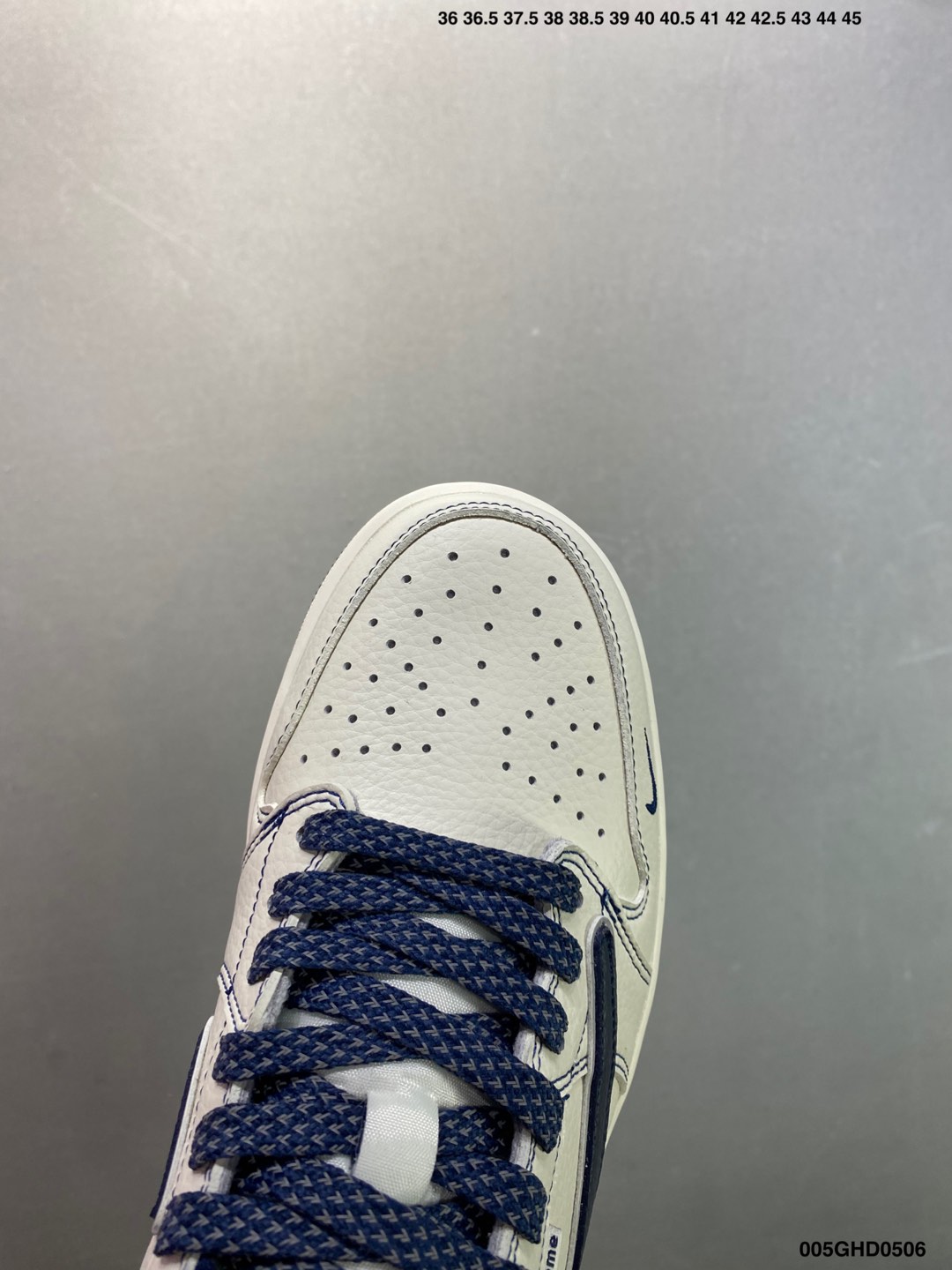 Supreme x Air Jordan 1 Low: Premium Comfort and Iconic Style - Available Now! 6 i1746468656270 8123 0 4