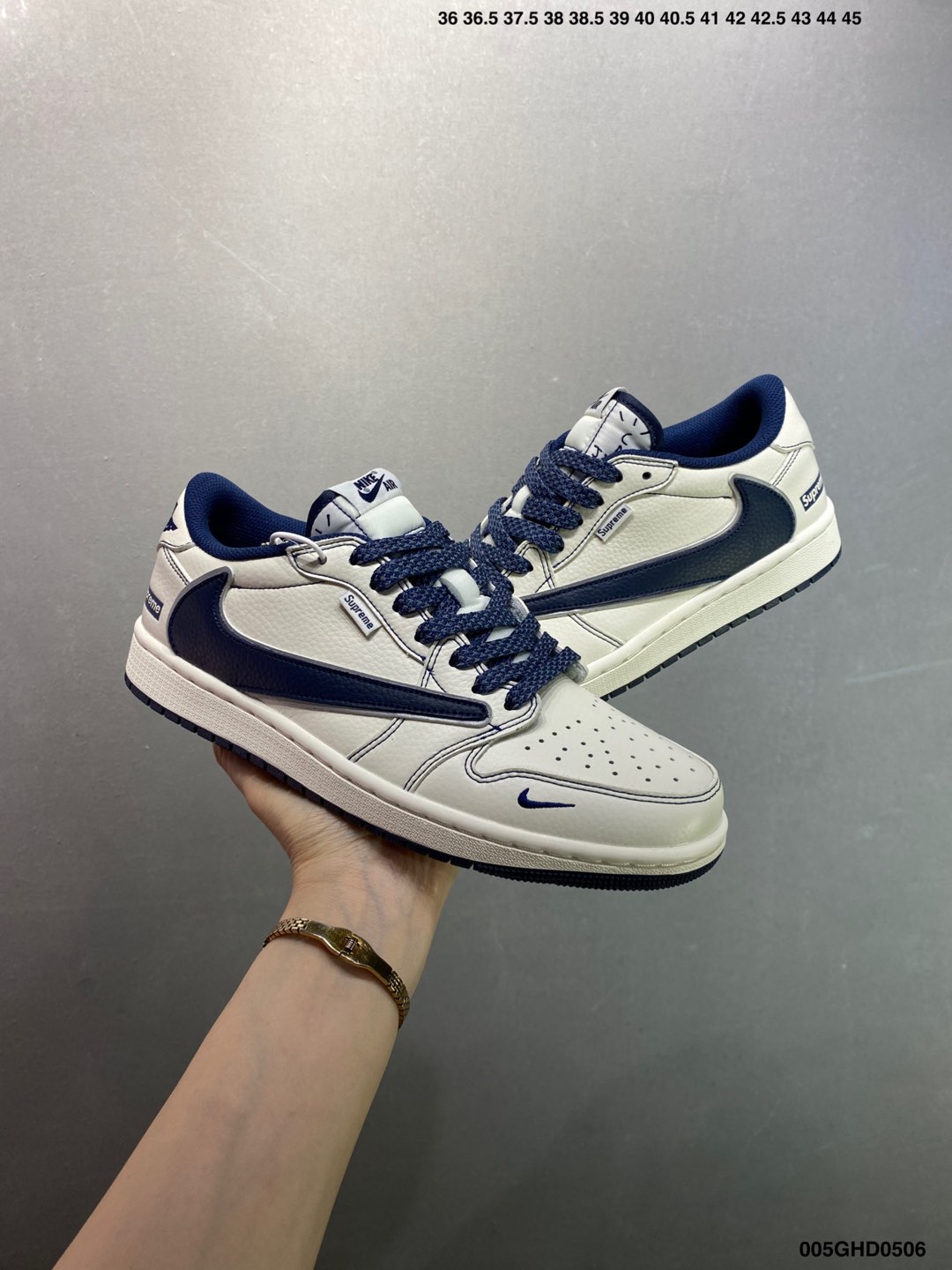 Supreme x Air Jordan 1 Low: Premium Comfort and Iconic Style - Available Now! 9 i1746468656270 8491 0 7