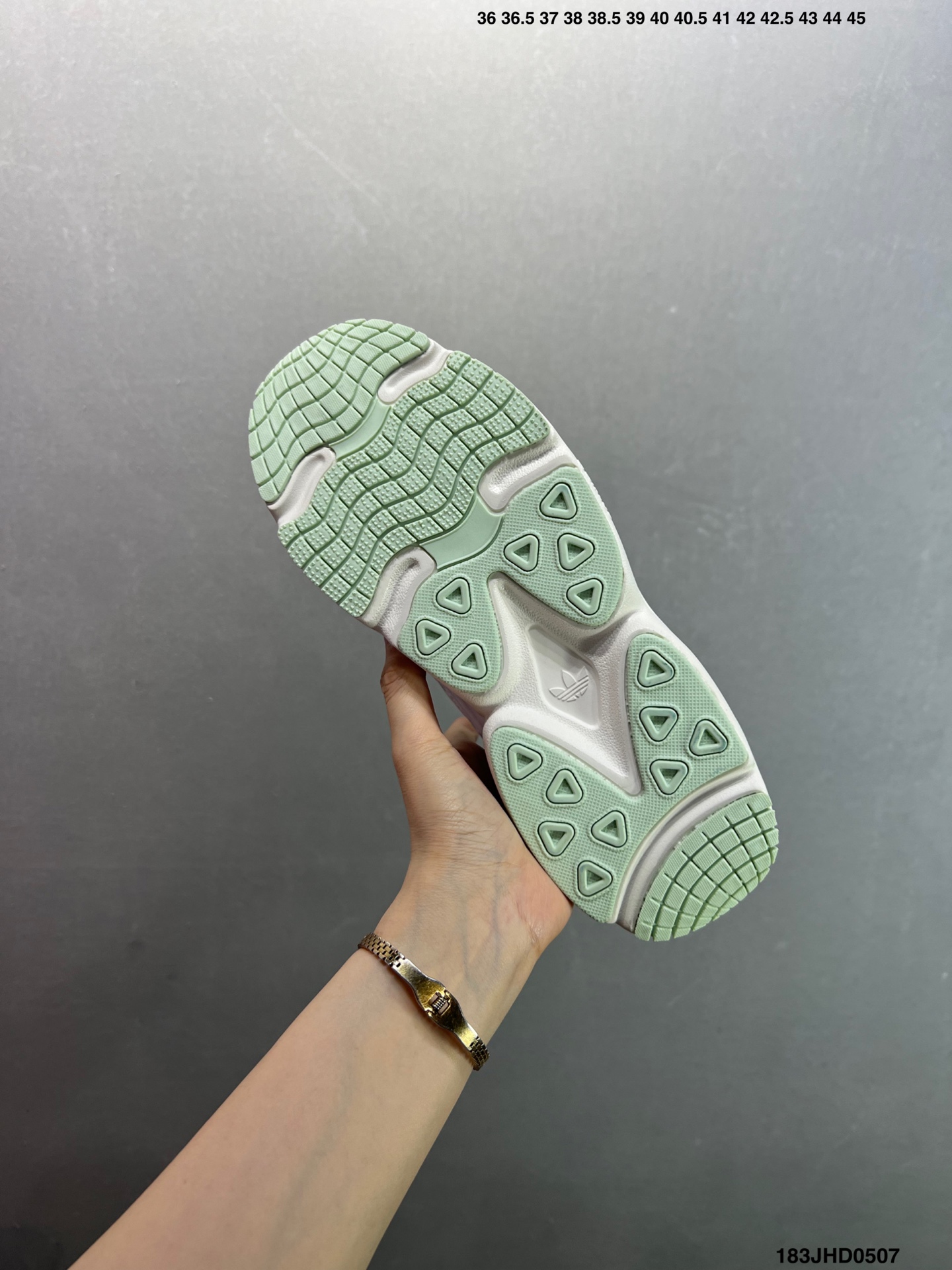 Adidas Originals Ozmillen Low-Top Retro Breathable Cushioning Sneakers 8 i1746548126406 1577 0 6