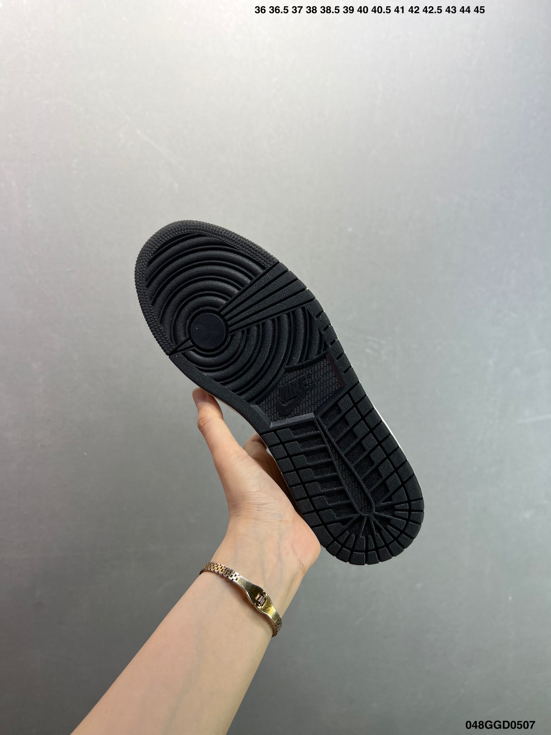 Nike Air Jordan 1 Low The North Face Custom Sneakers - Limited Edition 8 i1746548239085 9596 0 6