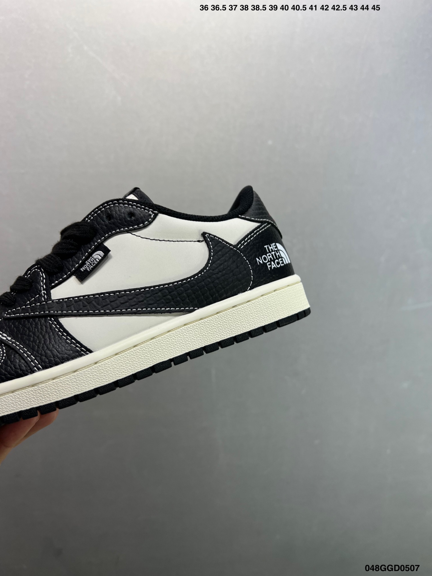 Nike Air Jordan 1 Low The North Face Custom Sneakers - Limited Edition 7 i1746548239337 5834 0 5