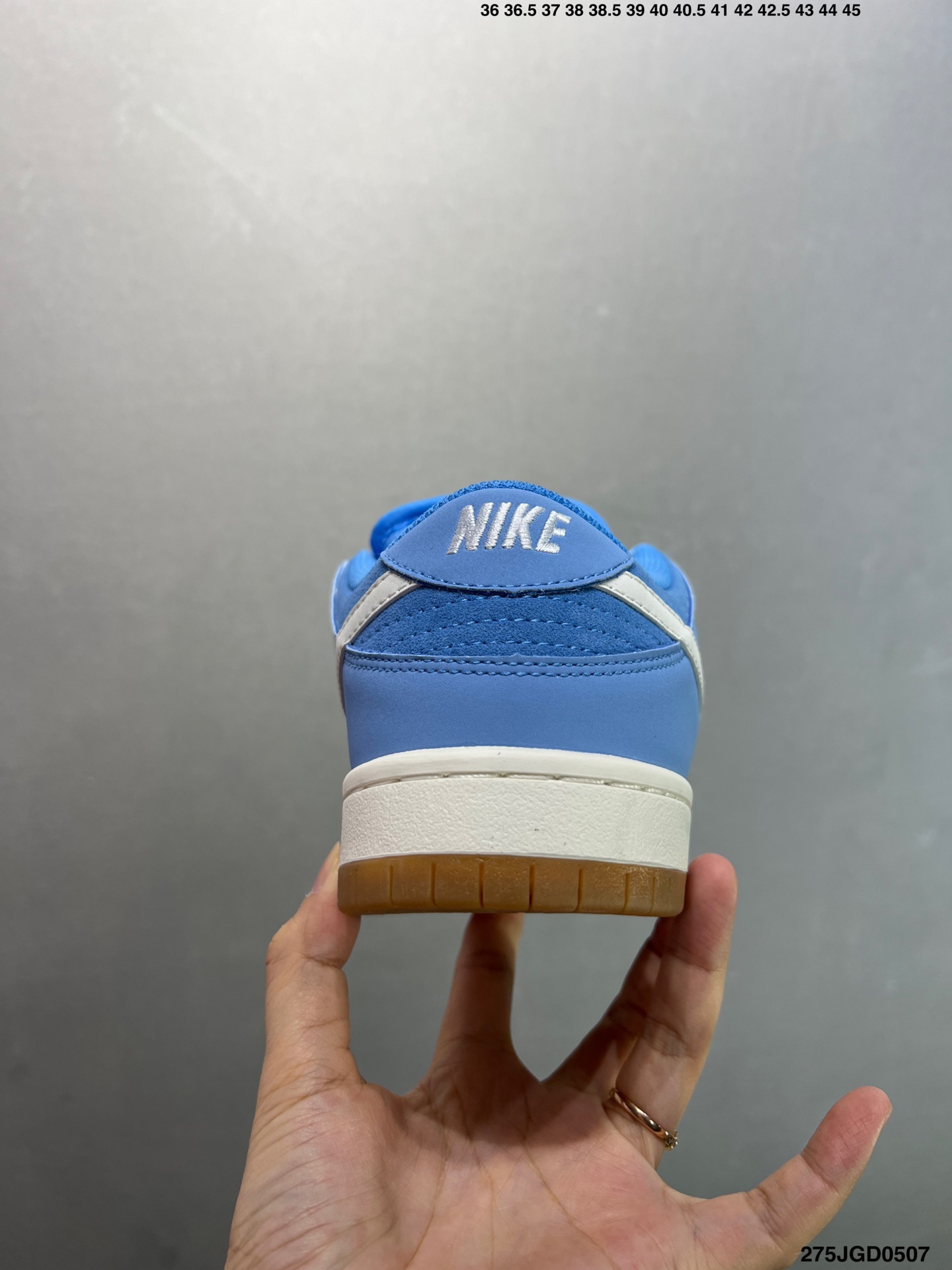 Nike SB Dunk Low Blue Gum FJ1674-401: Style, Comfort and Durability 5 i1746548275372 2404 0 3