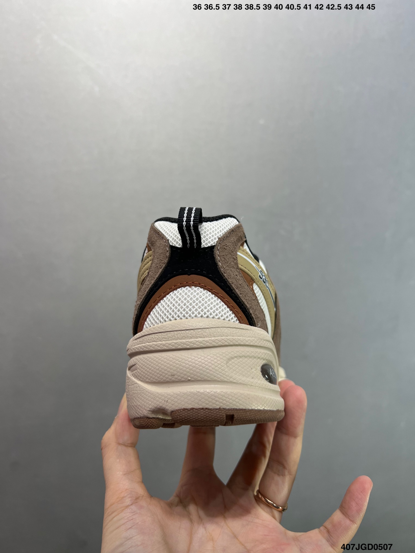 New Balance 530 Retro Running Shoes - Brown & White - Unisex 5 i1746548355792 7647 0 3