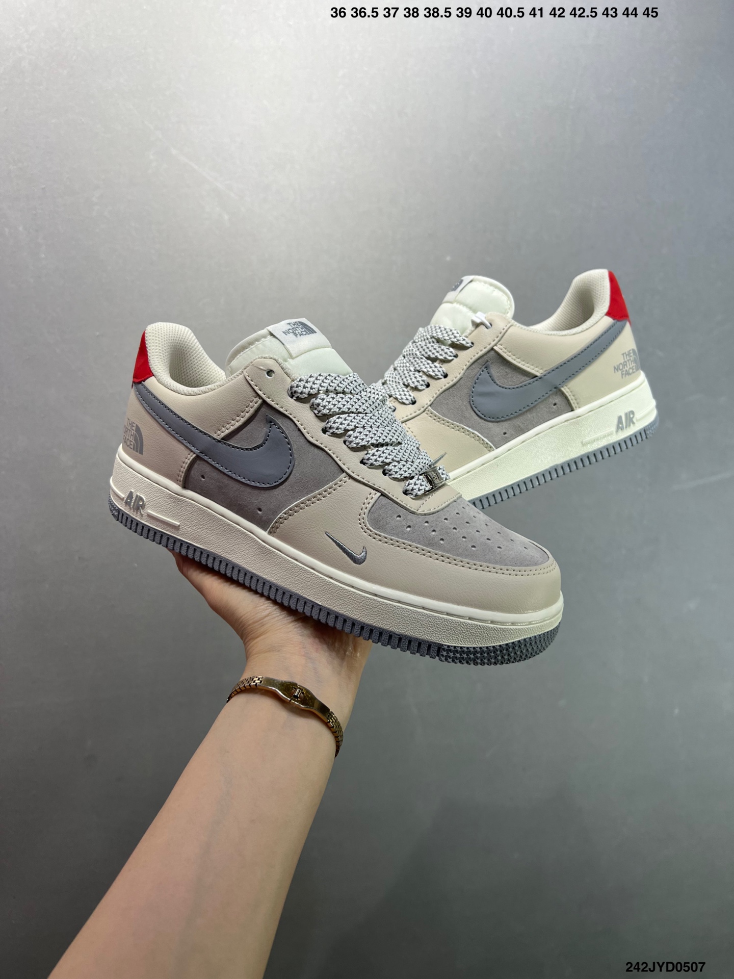 Nike Air Force 1 '07 Low The North Face Collab Sneakers - Cream/Grey 9 i1746548435582 7170 0 7