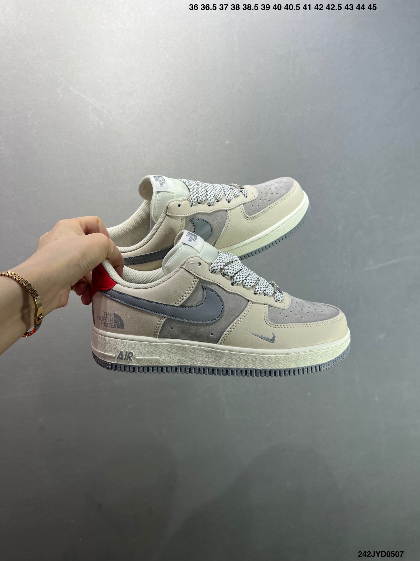 Nike Air Force 1 '07 Low The North Face Collab Sneakers - Cream/Grey 10 i1746548435582 9594 0 8