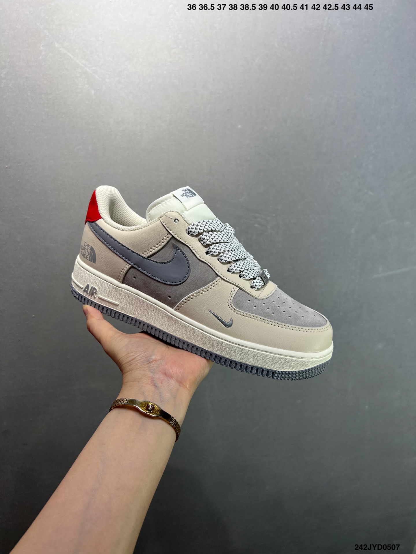 Nike Air Force 1 '07 Low The North Face Collab Sneakers - Cream/Grey 3 i1746548435600 4453 0 1