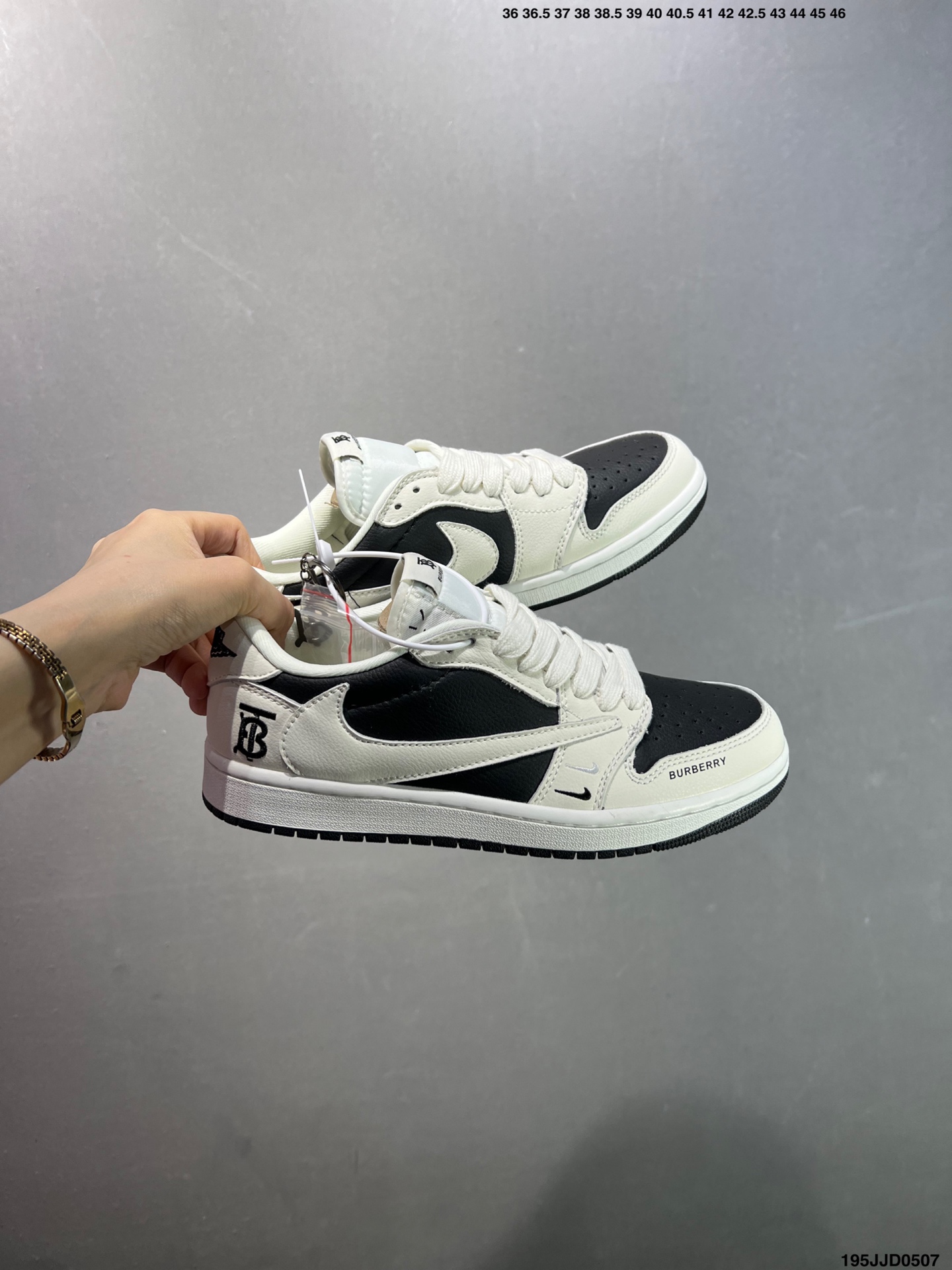 Burberry x Air Jordan 1 Low Black/White Leather Sneakers for Men and Women 10 i1746548617518 7578 0 8