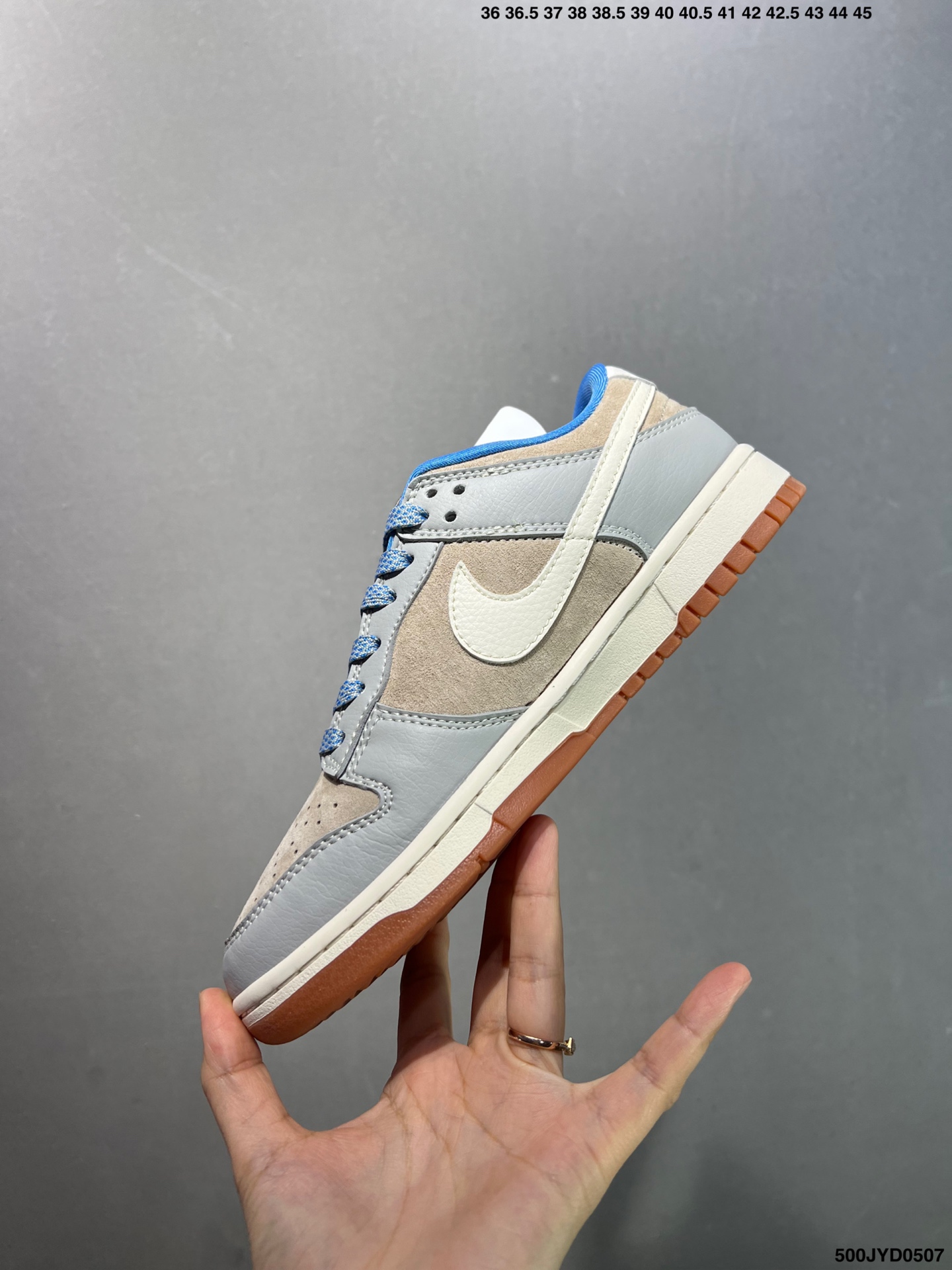 Nike Dunk Low Retro DIY Custom Casual Sneakers HD2258-603 4 i1746548698759 4615 0 2
