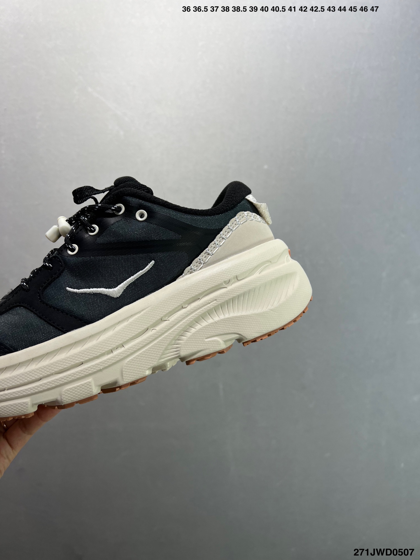 Hoka One One Bondi L Suede Running Shoes - Lightweight & Comfortable 7 i1746548814138 2585 0 5