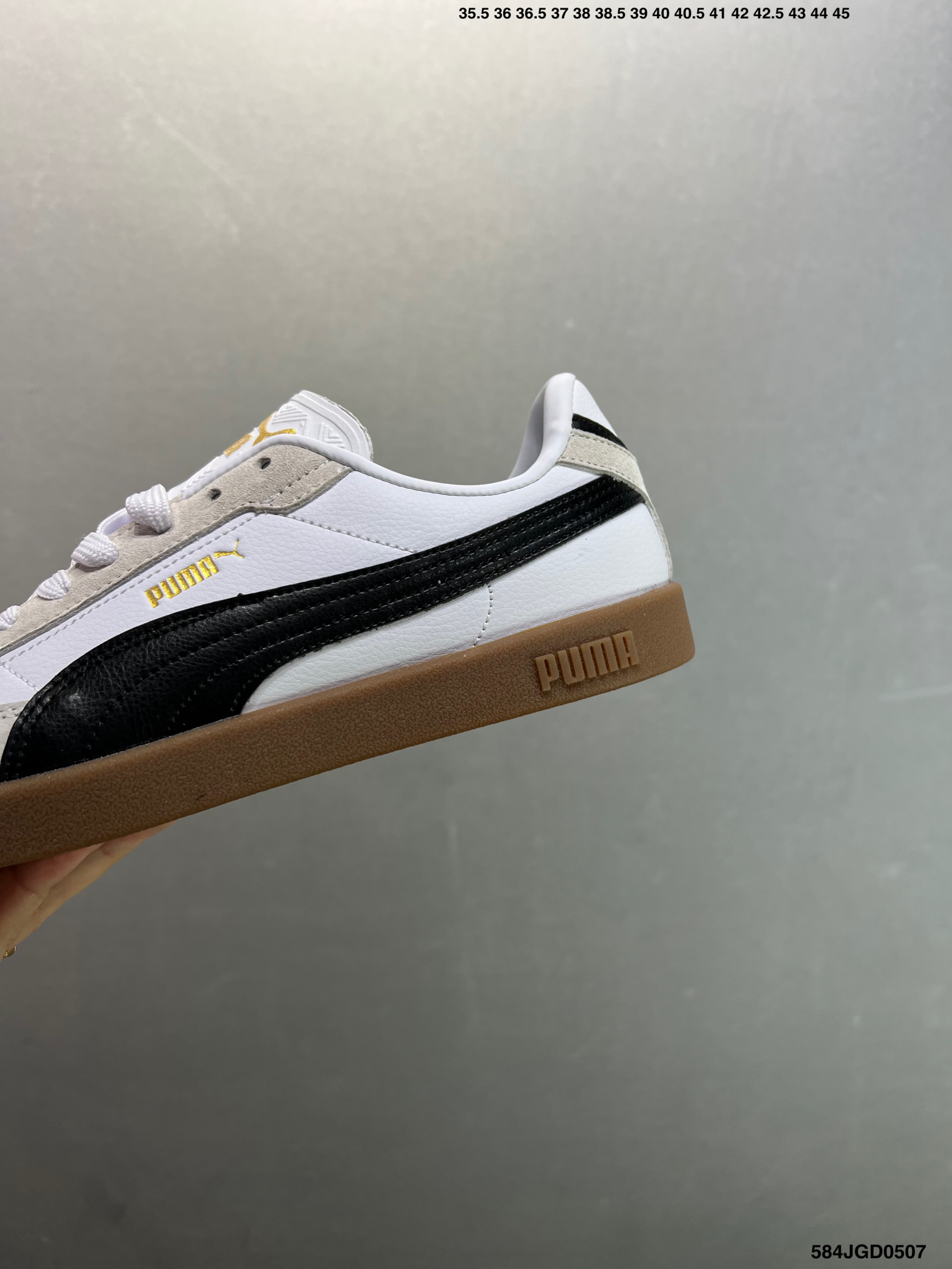 PUMA Club II Era Low-Top Sneakers - Comfortable, Durable, and Stylish 3 i1746549412979 7975 0 5