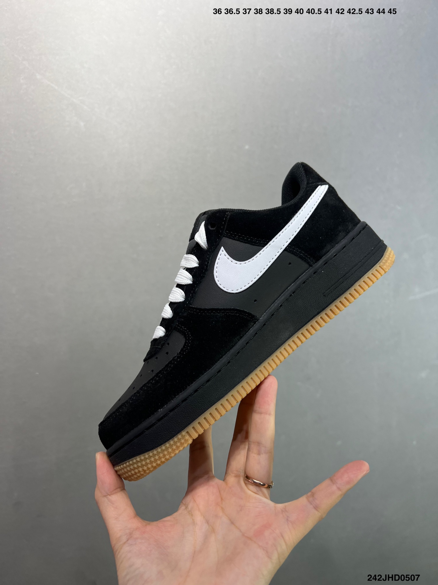 Nike Air Force 1 '07 Low Black/White Casual Shoes IB6388-001 4 i1746549751244 7414 0 2