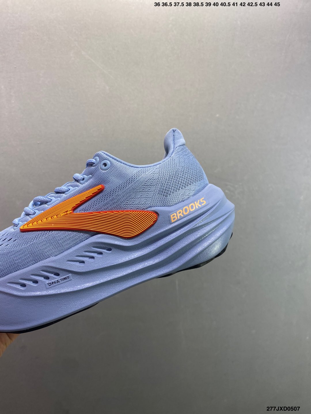Brooks Hyperion Max Running Shoes - Lightweight, Breathable, and Cushioned 7 i1746550483693 9147 0 5