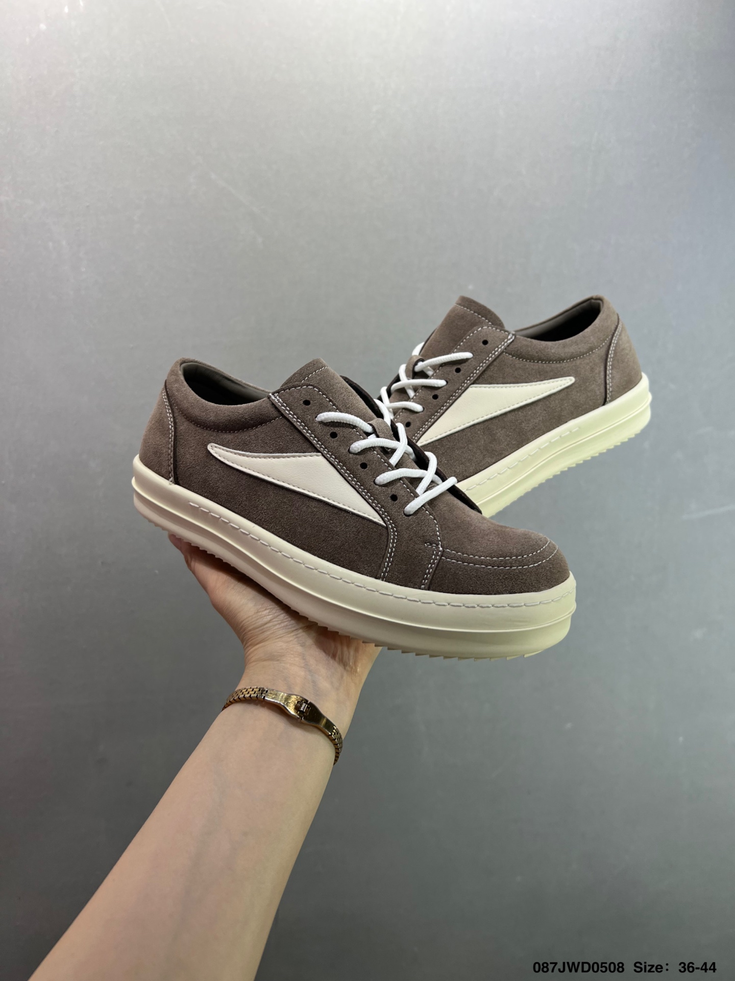 Rick Owens DRKSHDW Black Low-Top Sneakers - Stylish & Comfortable Shoes 8 i1746637415183 2506 0 7