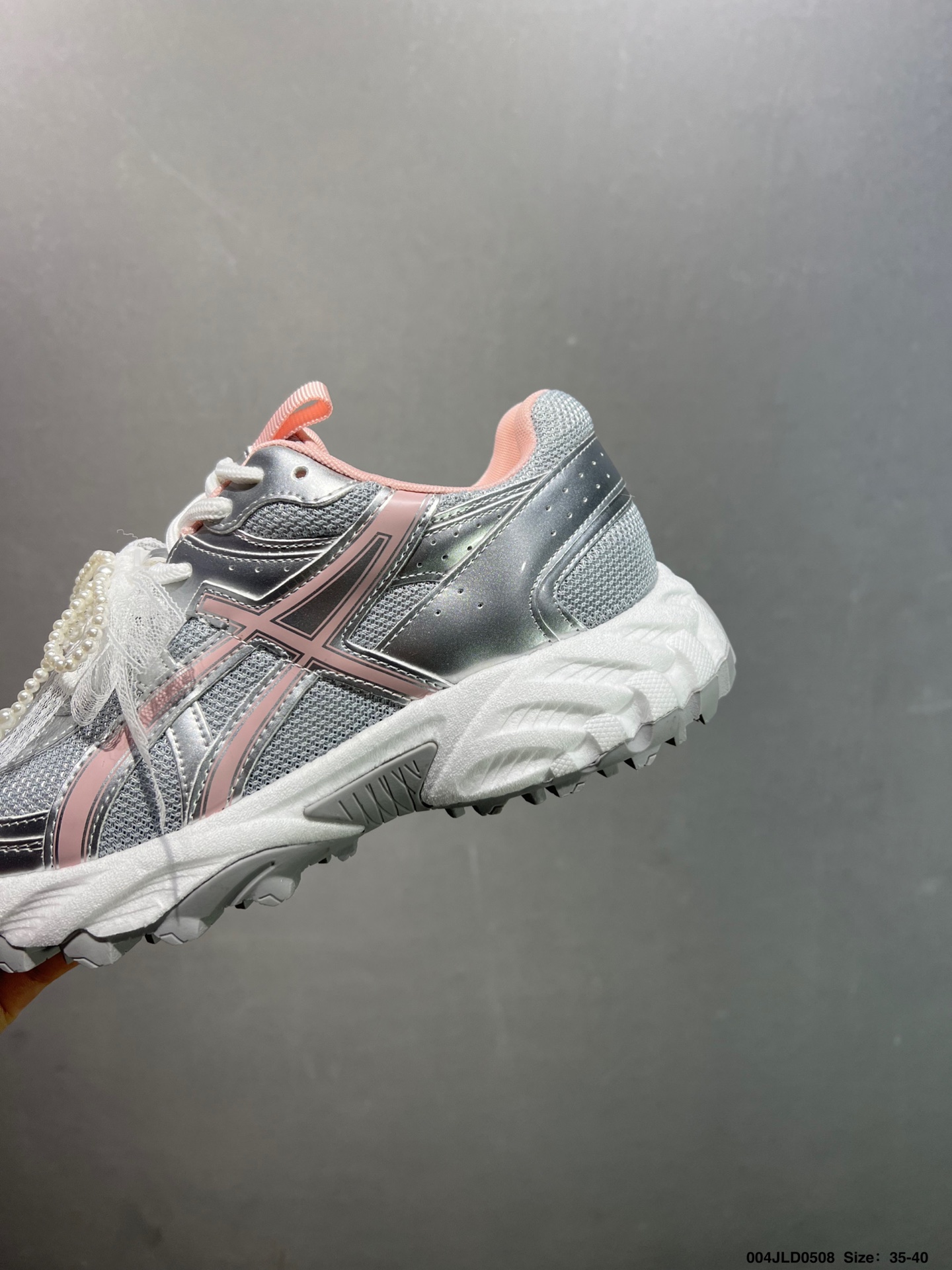 Asics Women's Silver & Pink GEL-1090 Sneakers with Pearl Lace Accent 3 i1746637904676 8810 0 5