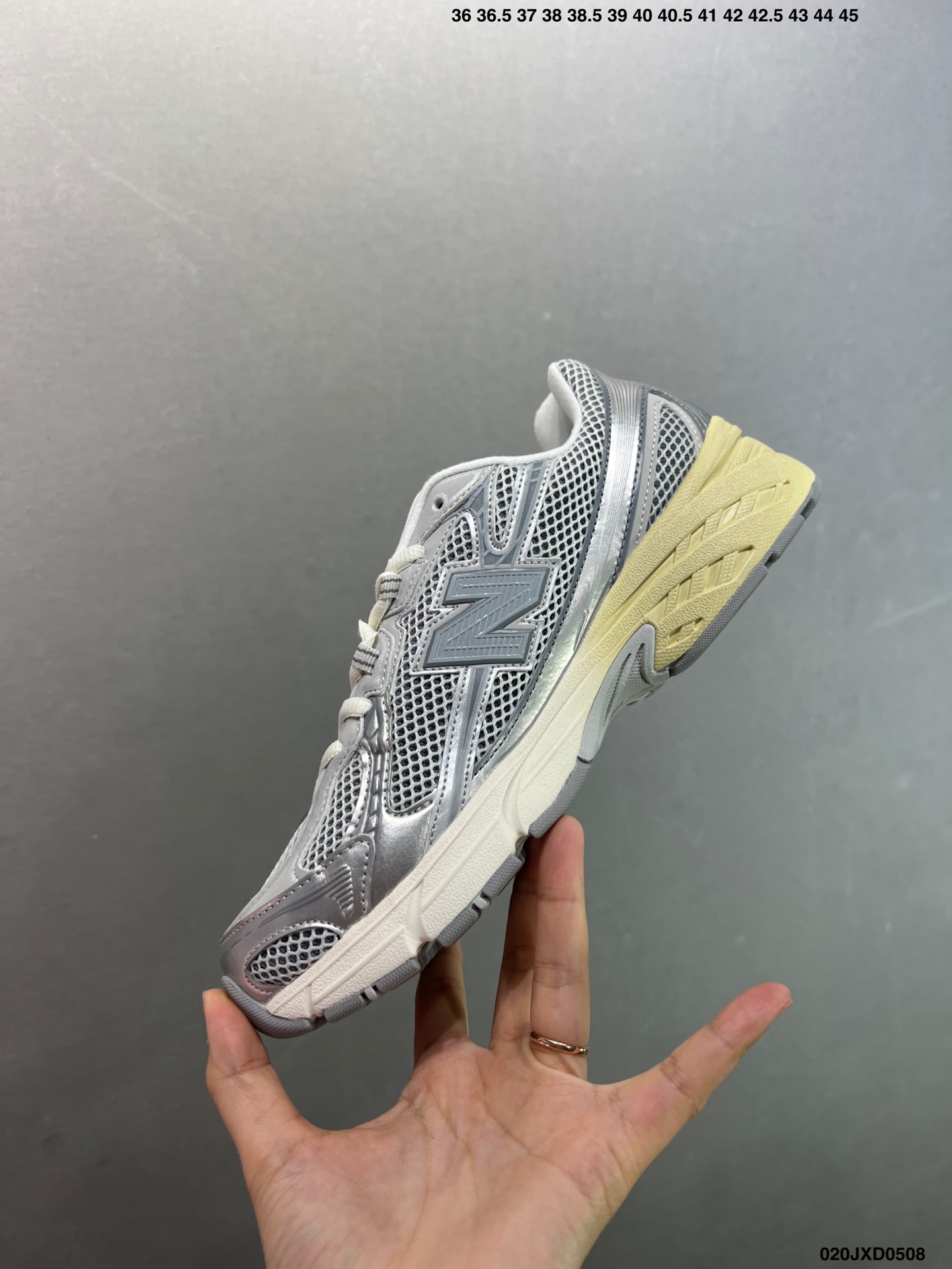 New Balance 740 Series Retro Running Shoes - Breathable & Stylish 4 i1746638475534 9169 0 2