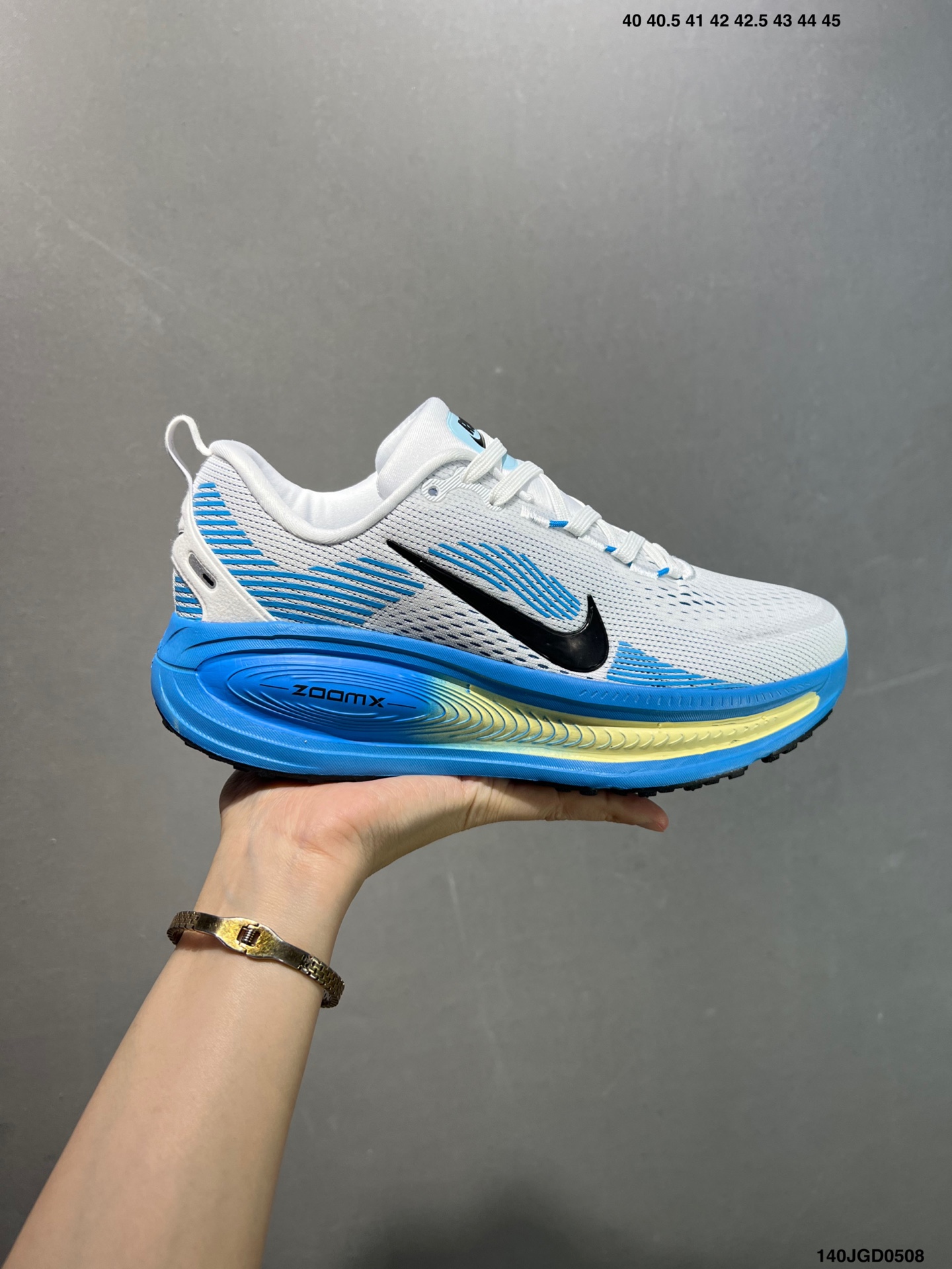 Nike Air Zoom Vomero 18: Lightweight, Comfortable Road Running Shoes 2 i1746639364925 2568 0 0