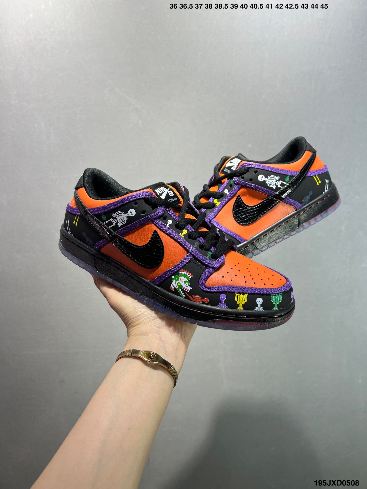 Nike SB Dunk Low 'Day of the Dead' Low-Top Sneakers - Casual & Stylish 9 i1746639735035 1234 0 7